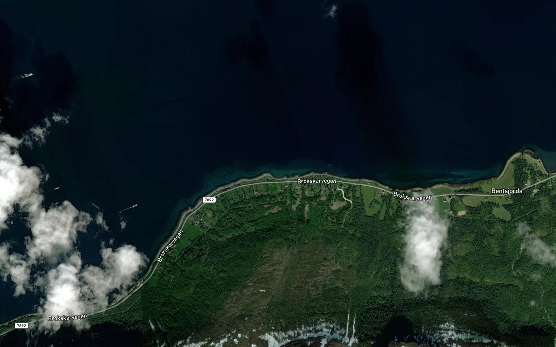 Satellite map of the Gamnesbukta