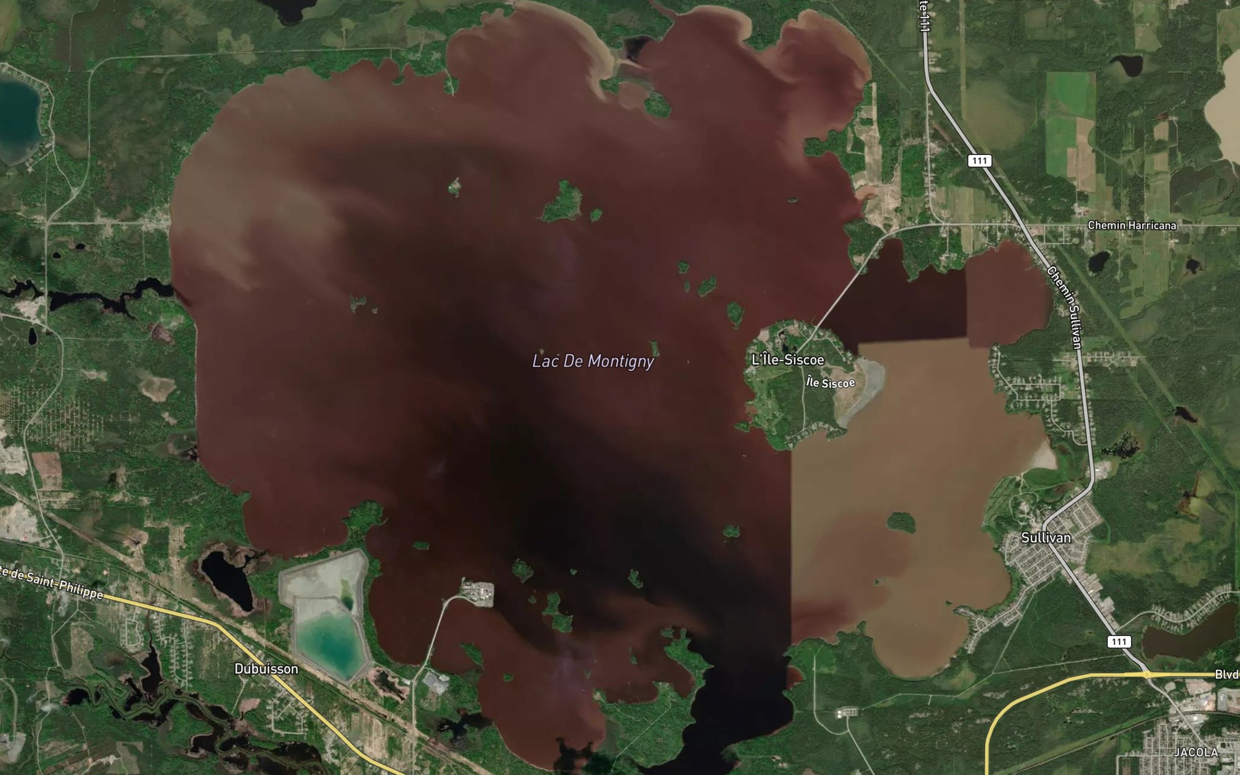 Satellite map of the Lac De Montigny