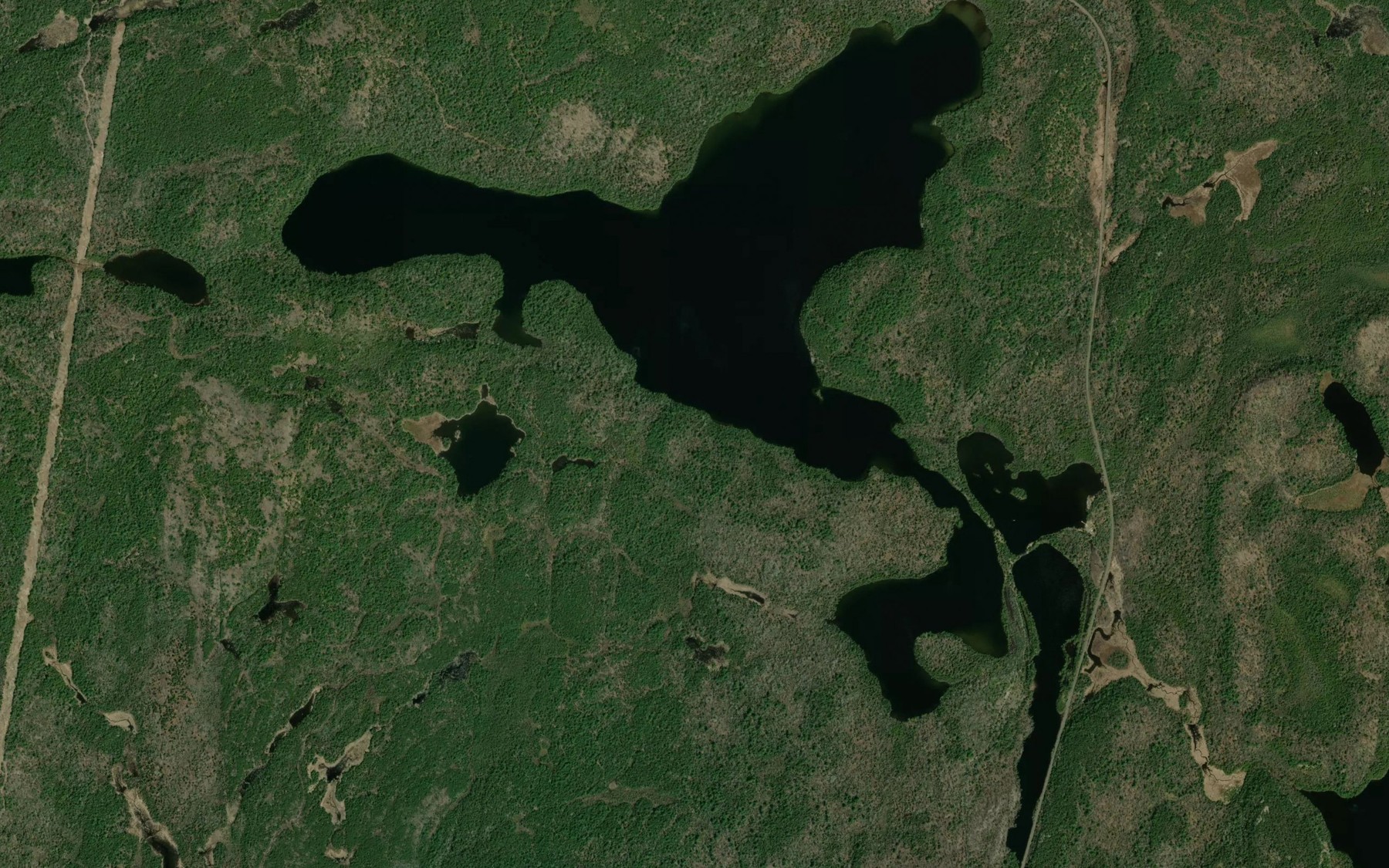 Satellite map of the Upper Twin Lake