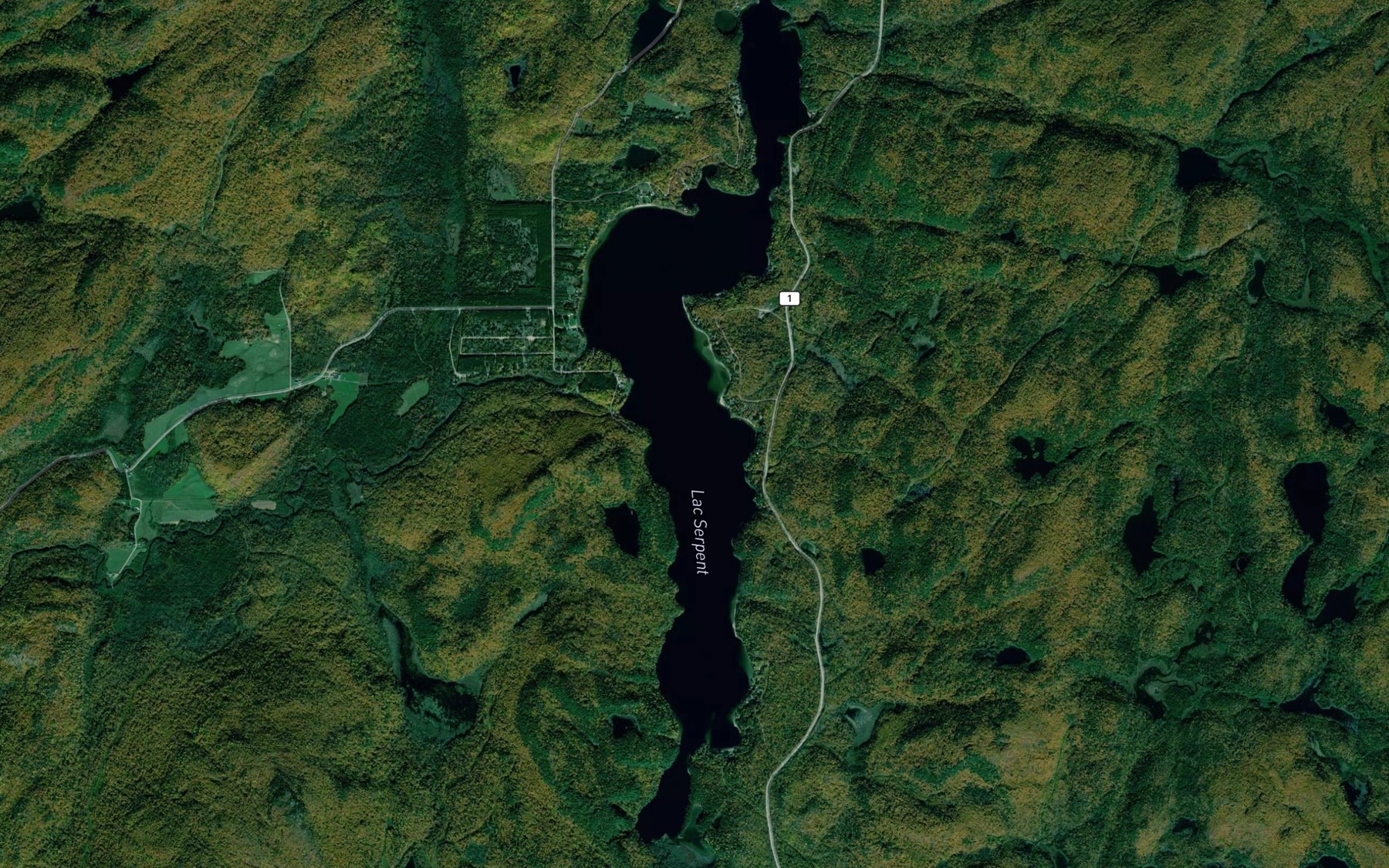 Satellite map of the Lac Serpent