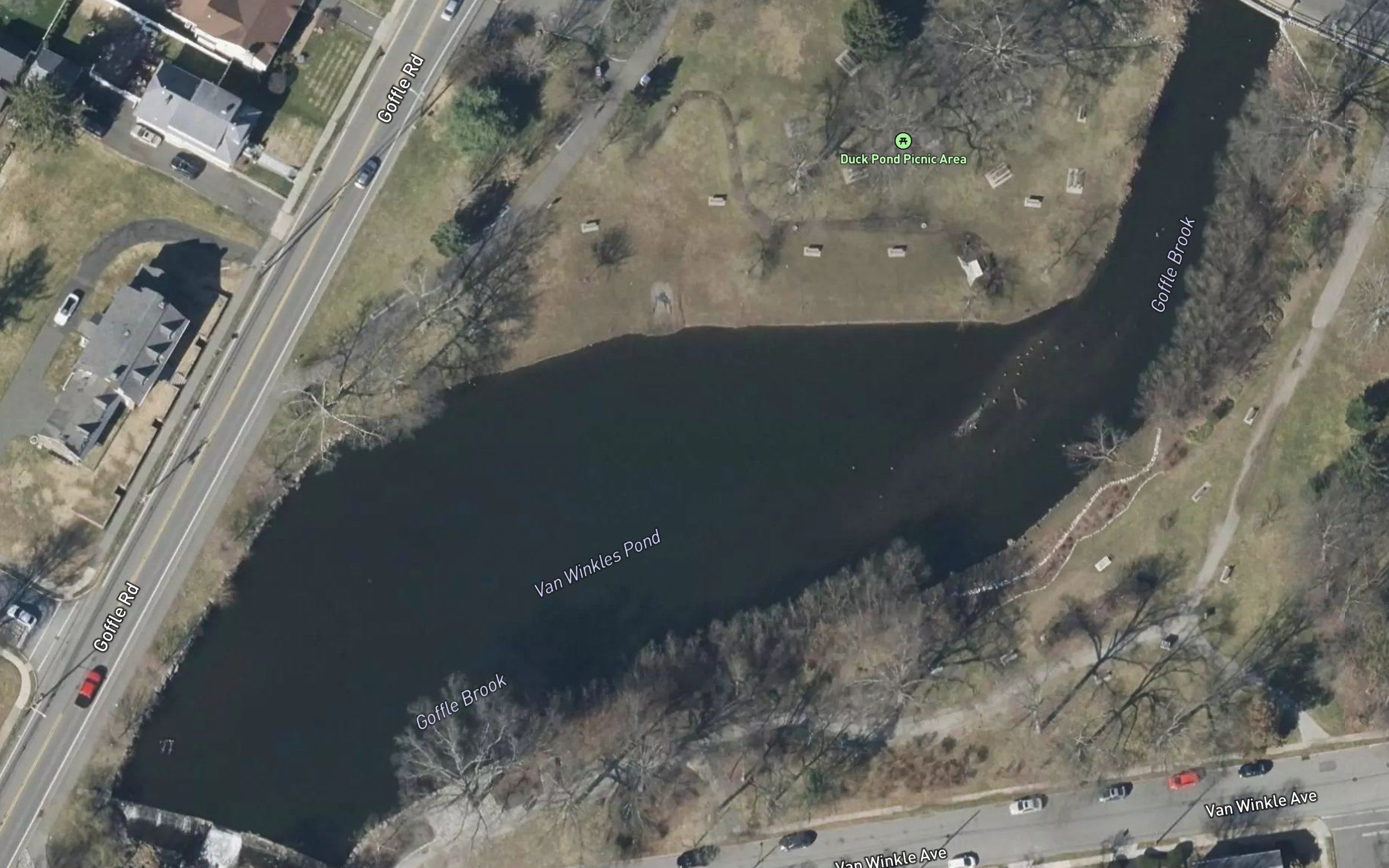 Van Winkles Pond
