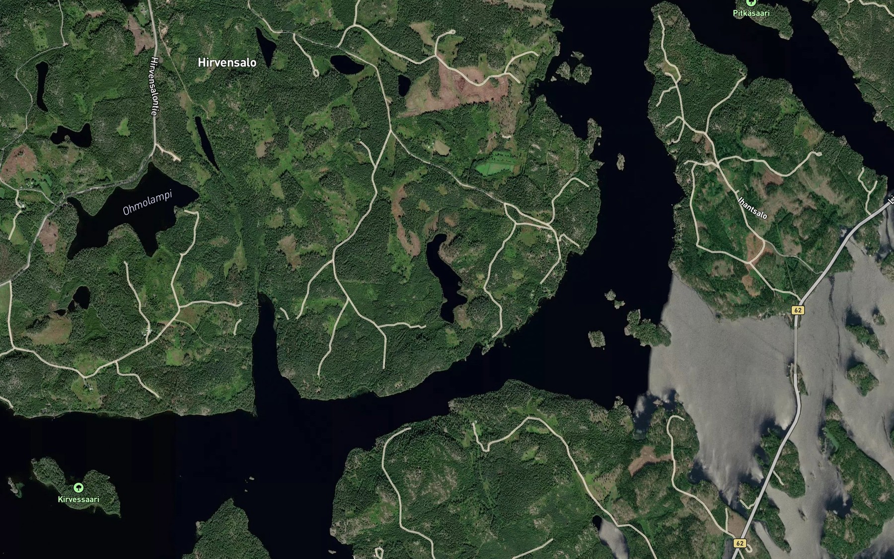 Satellite map of the Pitkuslampi