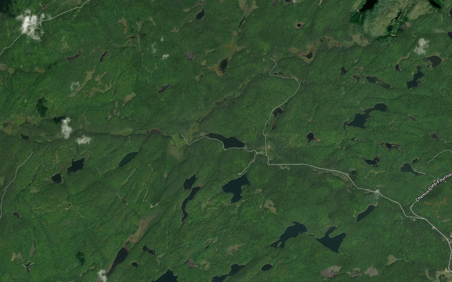 Satellite map of the Lac Laroche