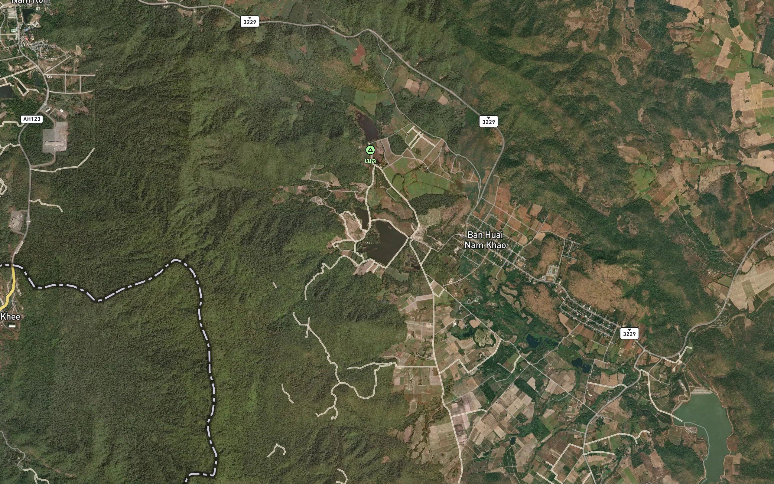 Ang Kep Nam Mueang Rae Charin