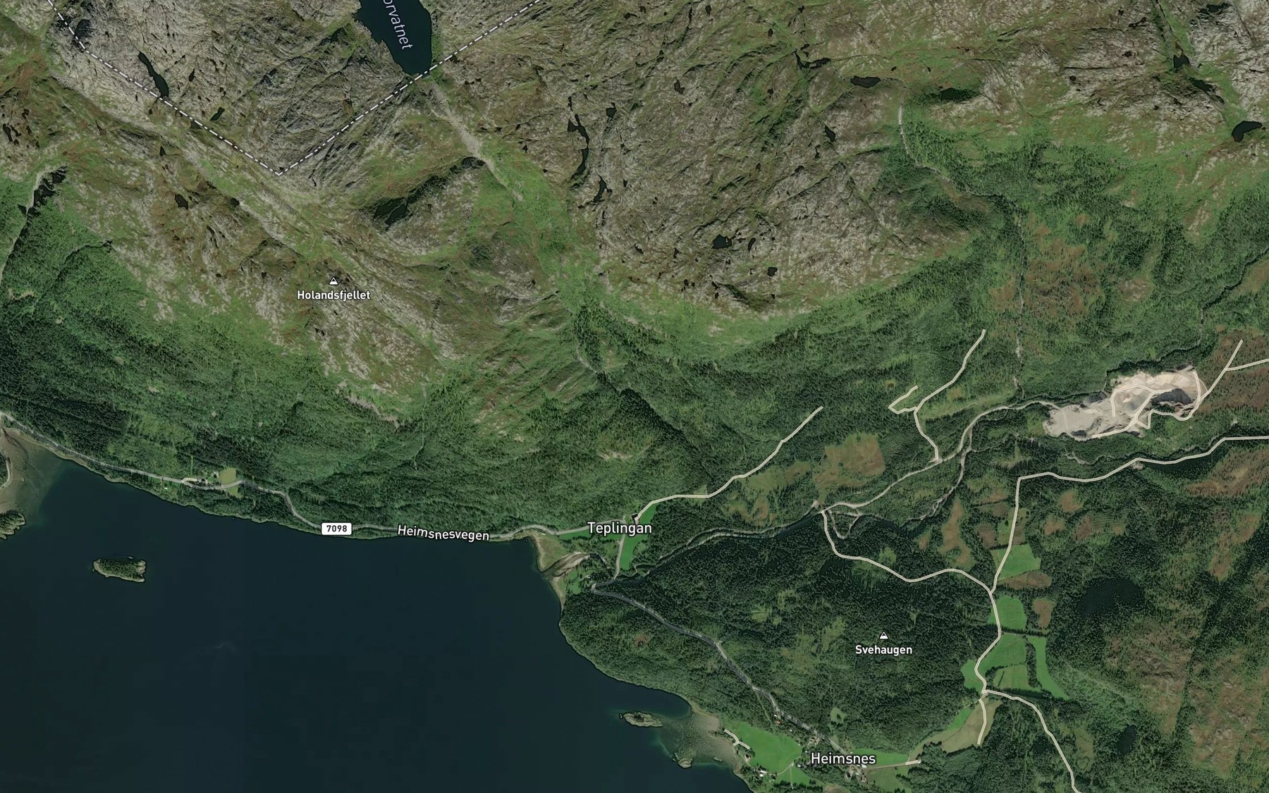 Satellite map of the Kvennbekken