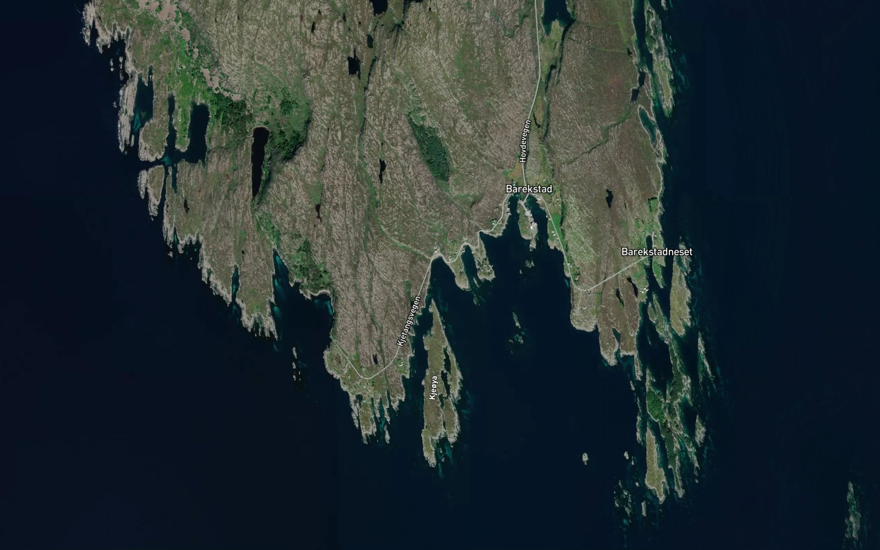 Satellite map of the Halshamrevika