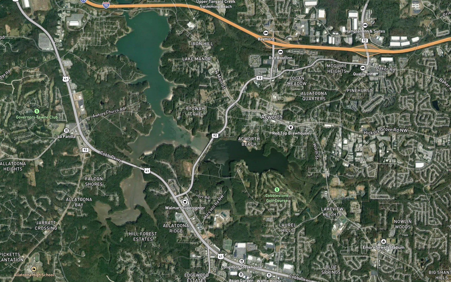 Satellite map of the Spot 8