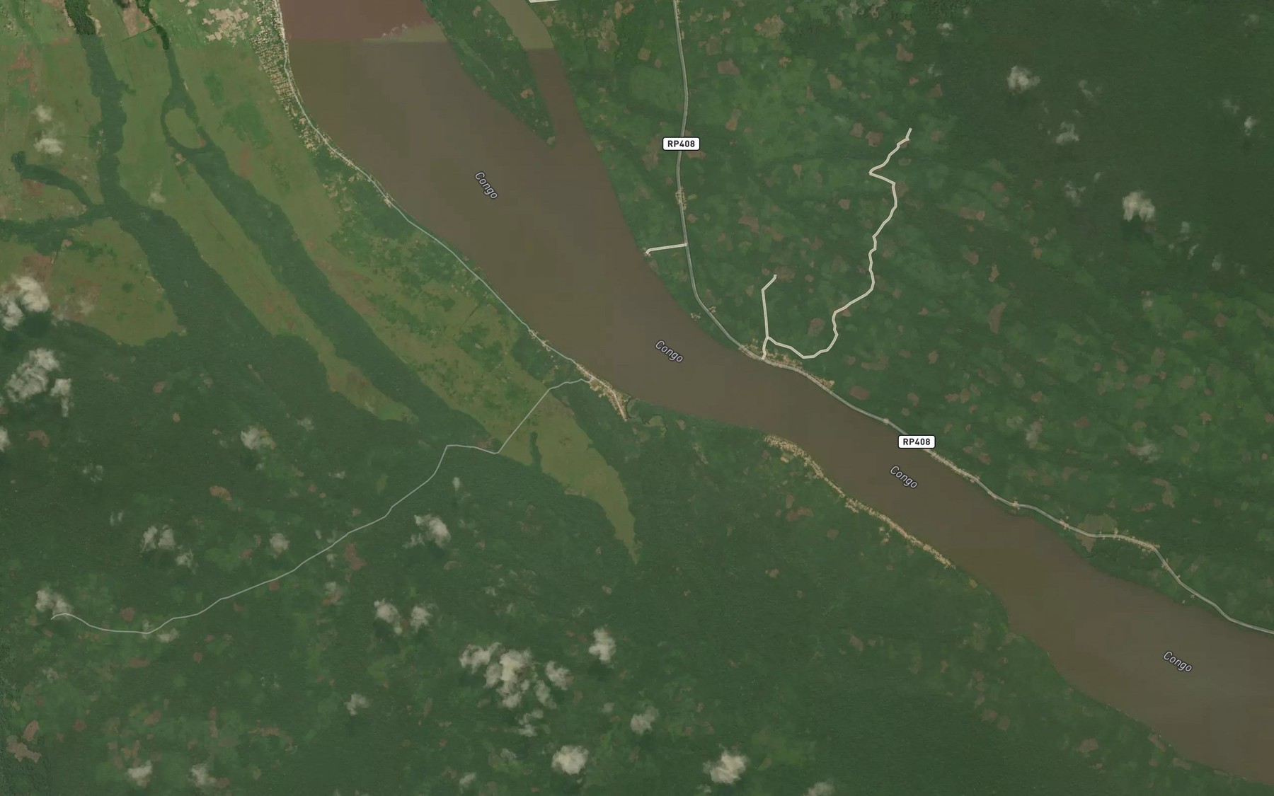 Satellite map of the Loyeye