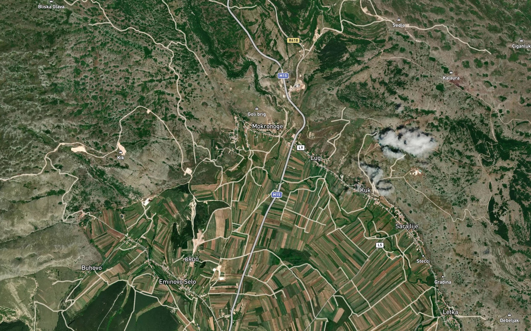Satellite map of the Vucica