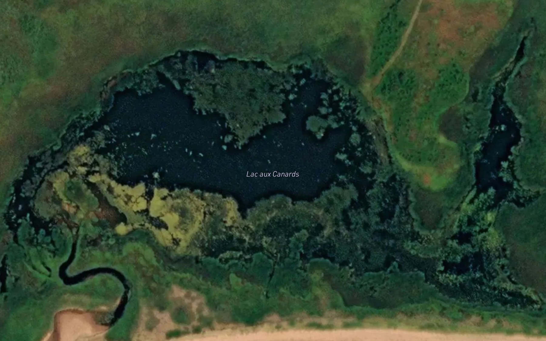 Satellite map of the Etang a Procul-Bourgeois