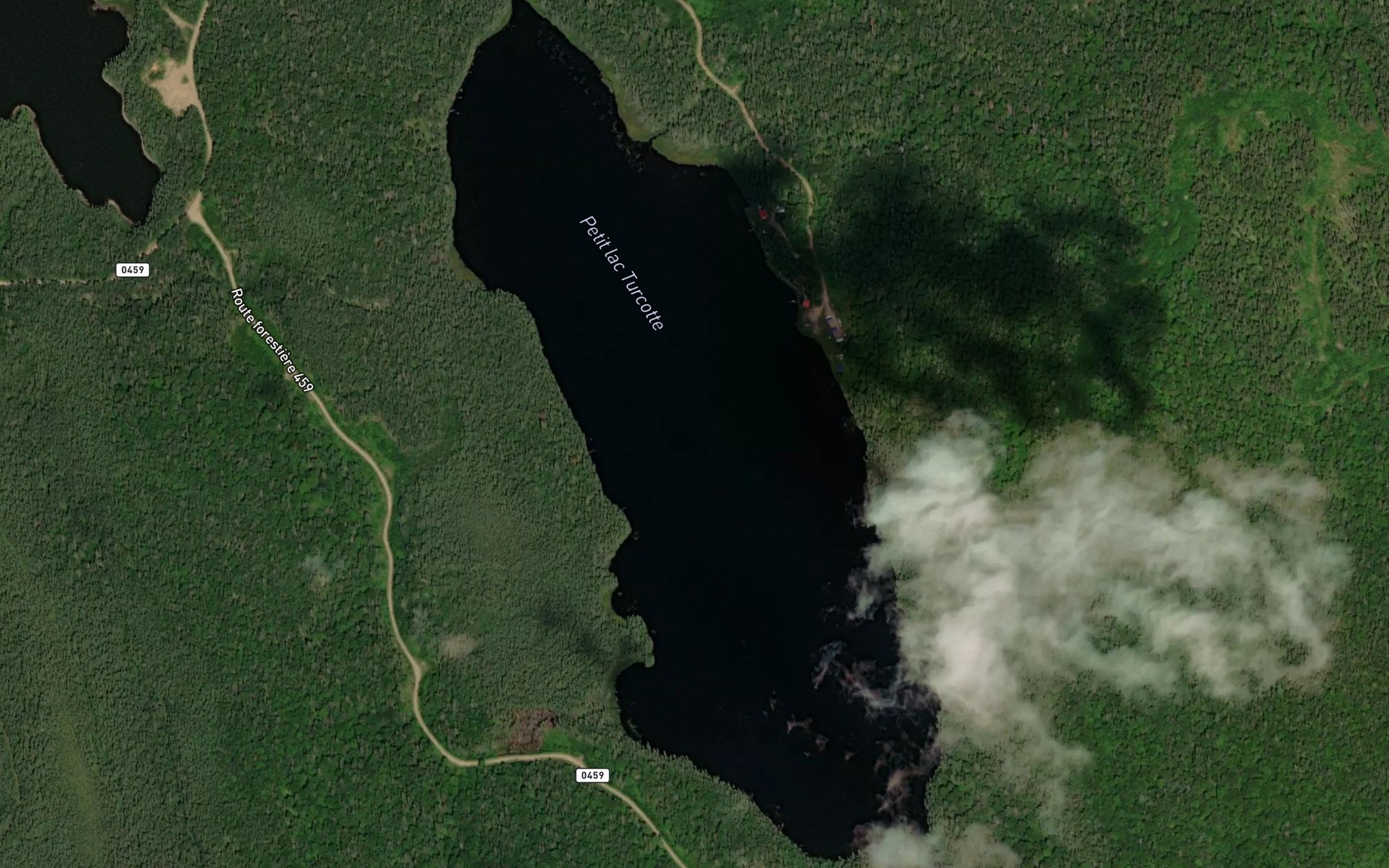 Satellite map of the Petit lac Turcotte
