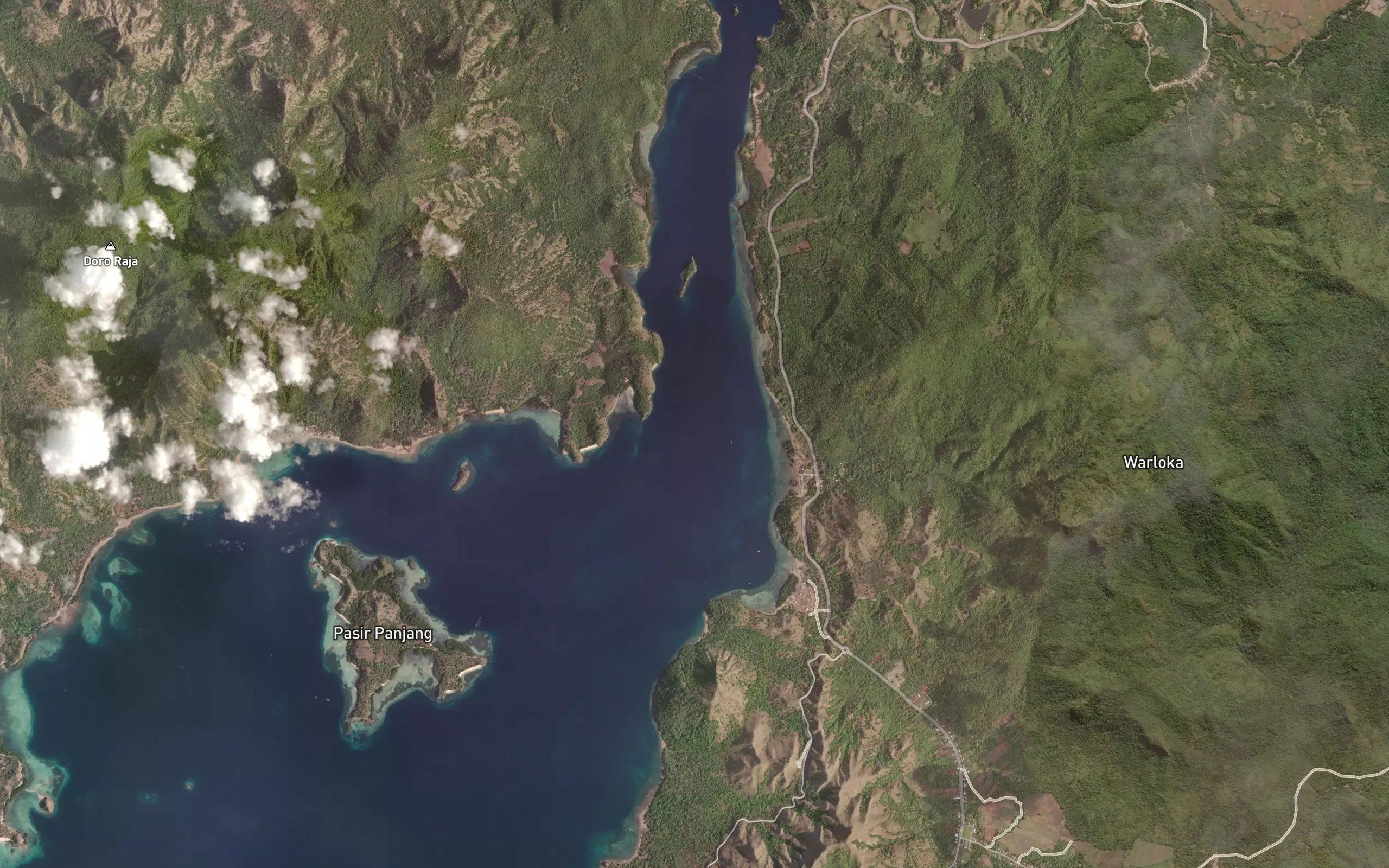 Selat Molo