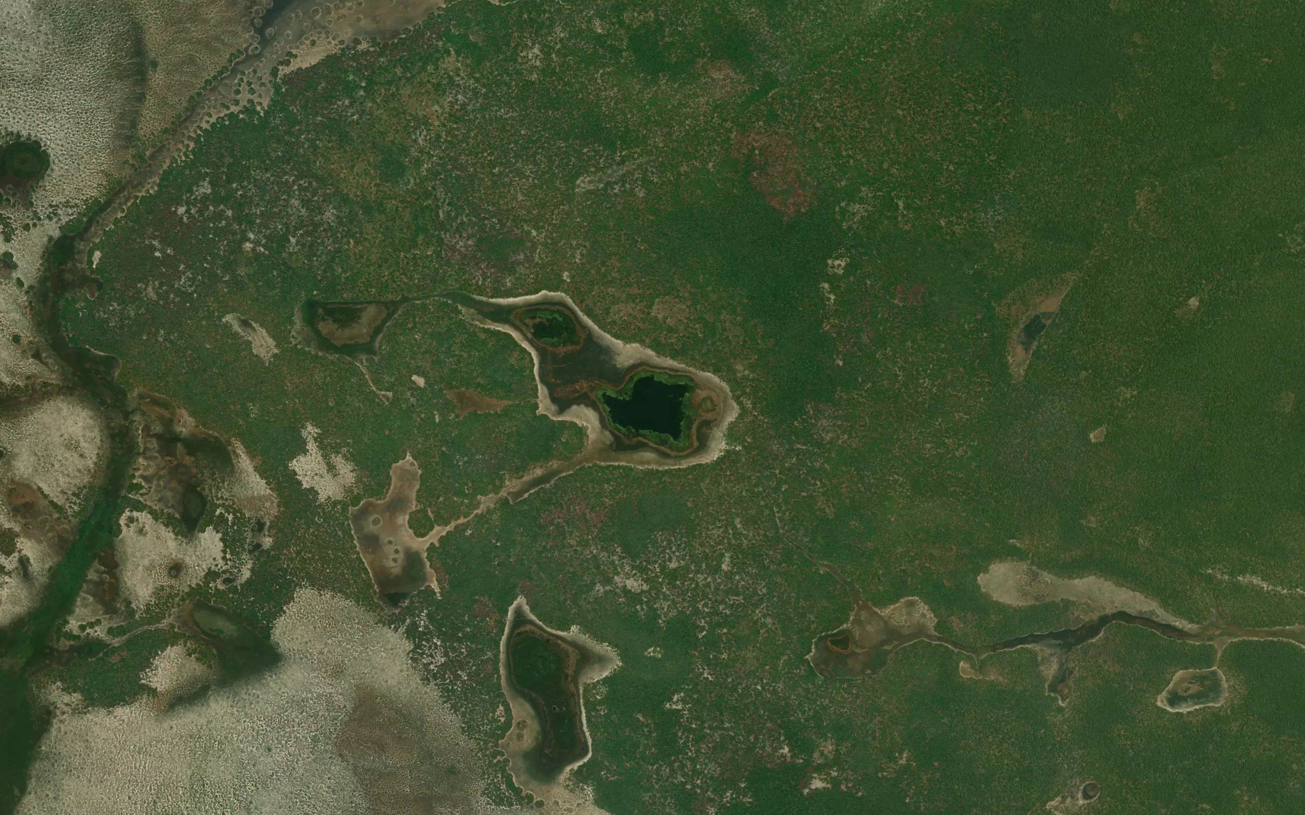Lagoas Canenganhi
