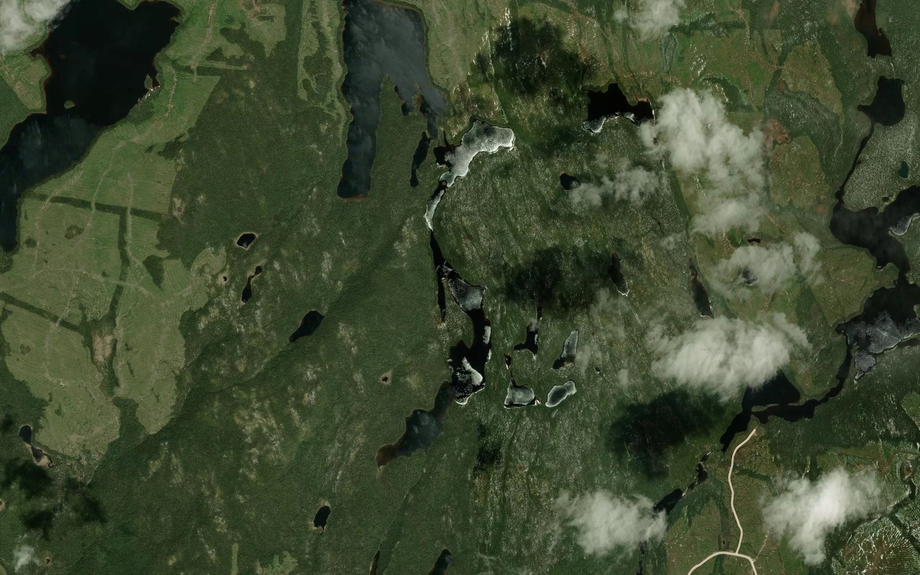 Satellite map of the Lac du Vent de Mars
