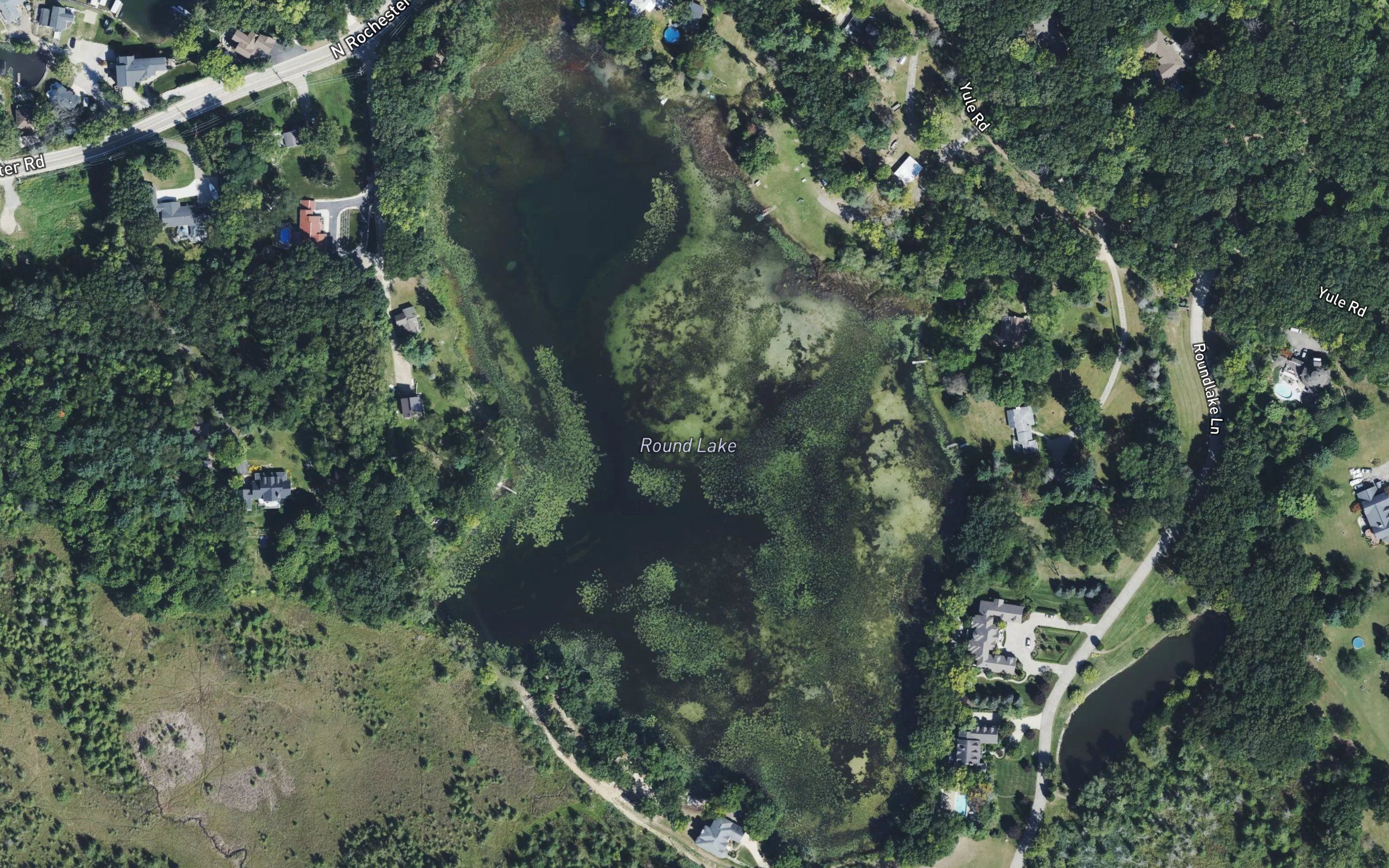 Round Lake