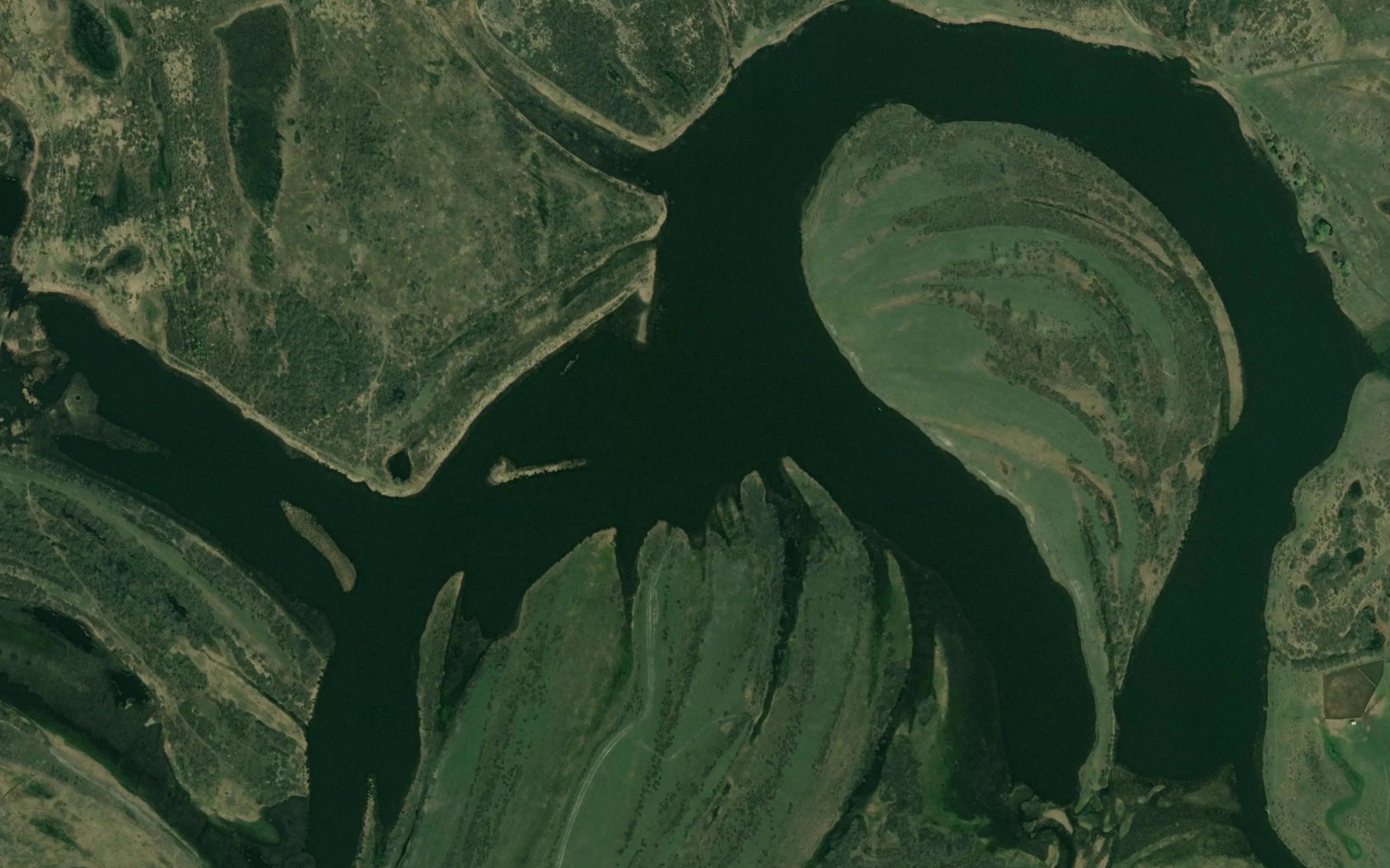 Ozero Dvorishche