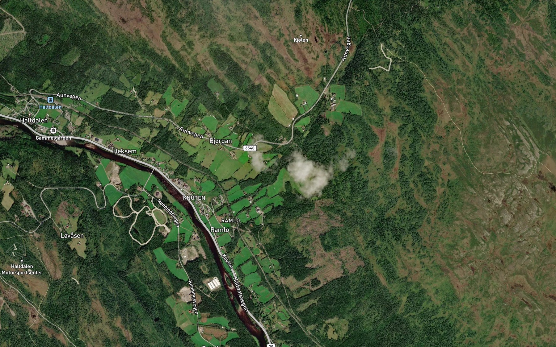 Satellite map of the Remna