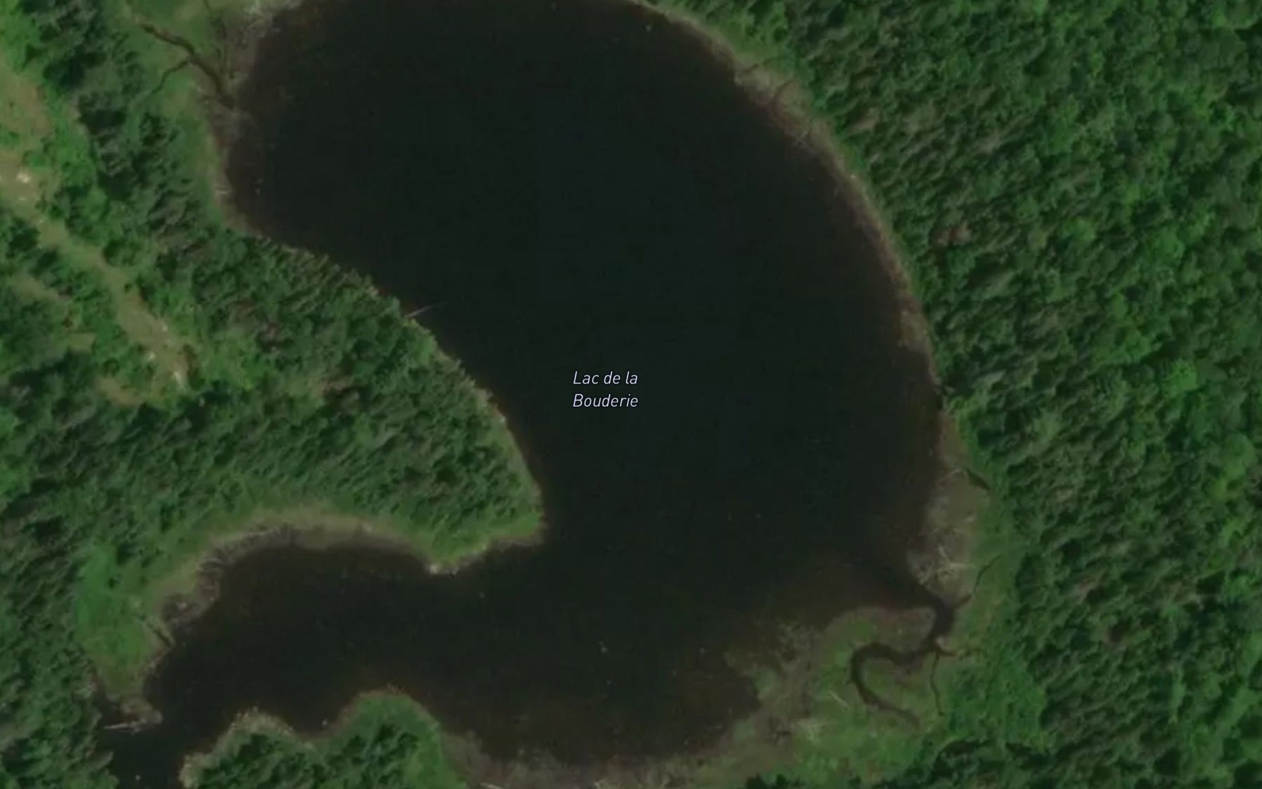 Satellite map of the Lac de la Bouderie
