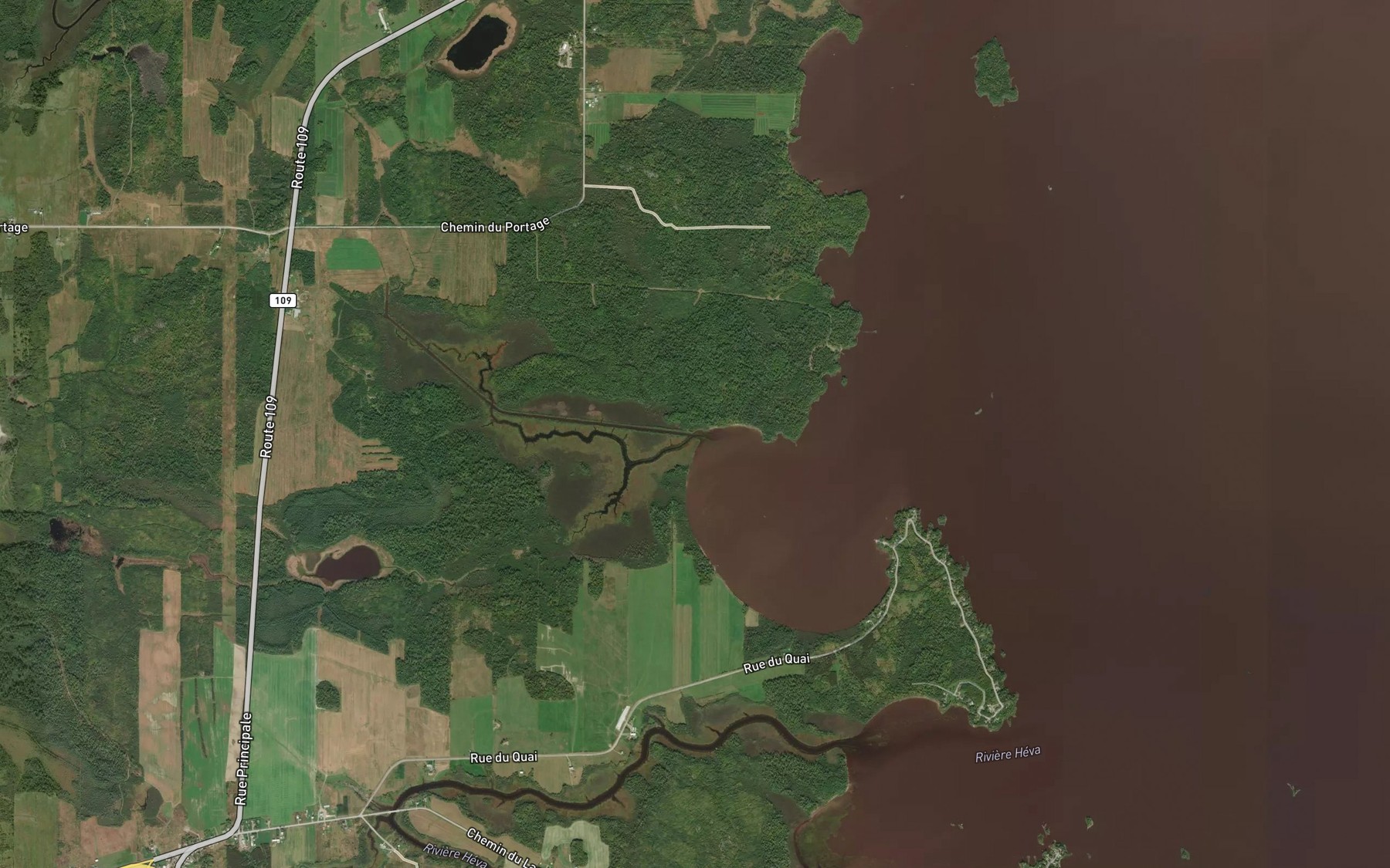 Satellite map of the Ruisseau Parguiere