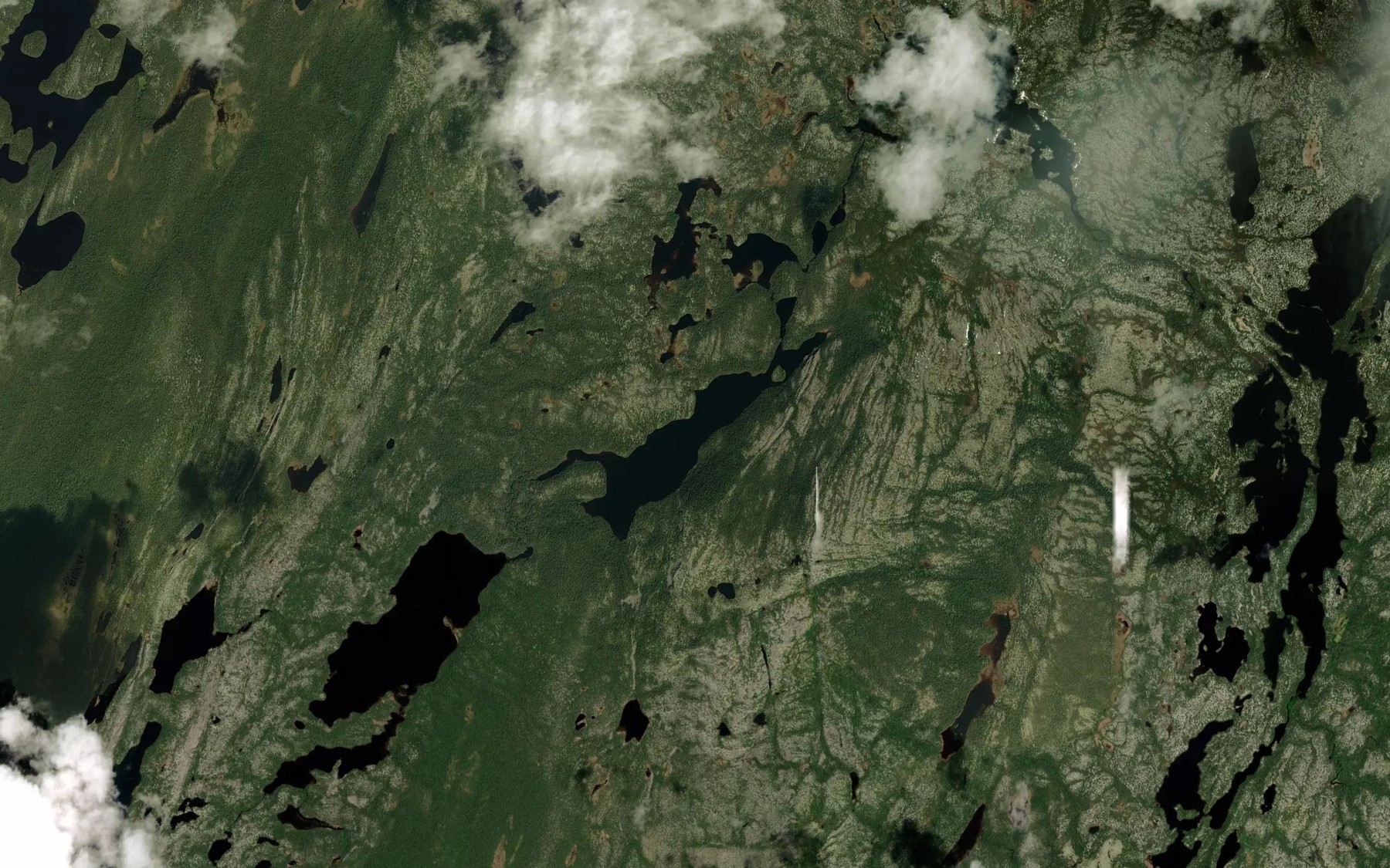 Satellite map of the Lac du Tuyau