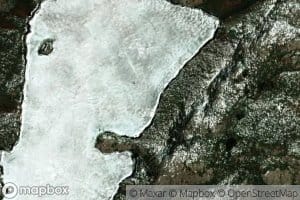 Cruickshanks Lake