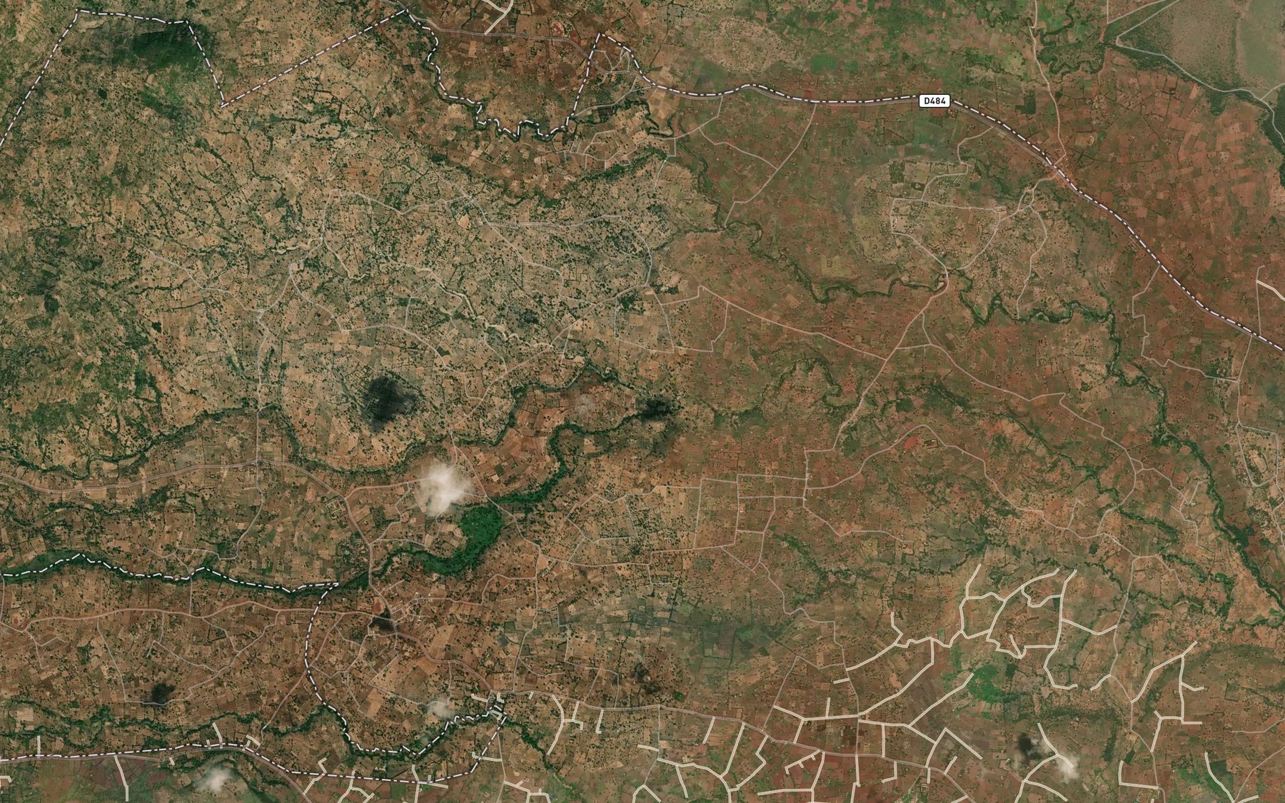 Satellite map of the Thiiti