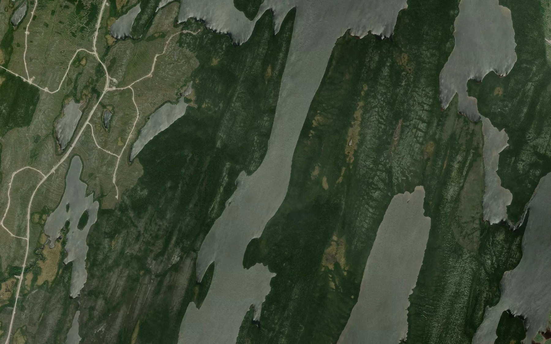 Satellite map of the Lac de Bransac