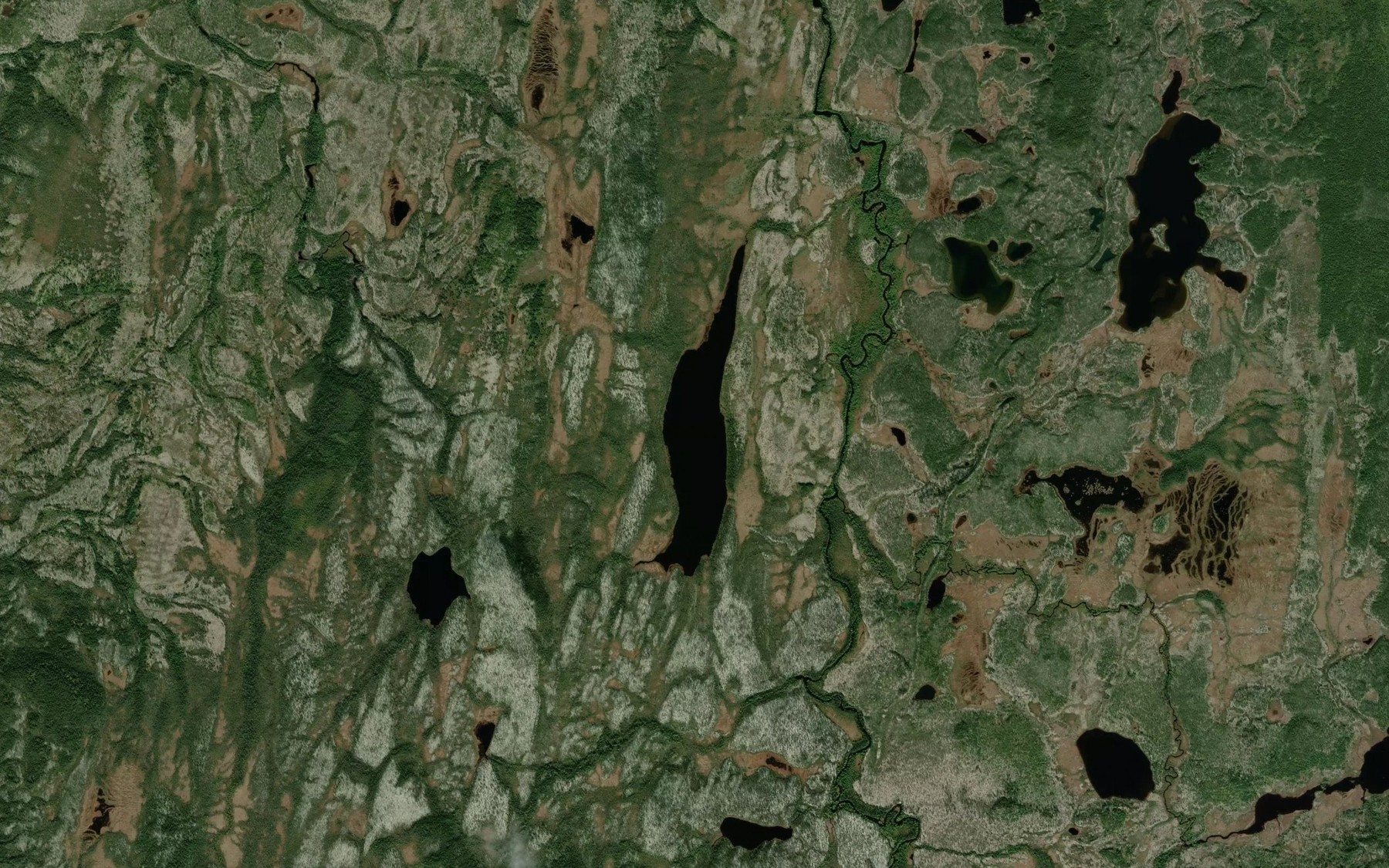 Satellite map of the Lac du Grand Pingouin