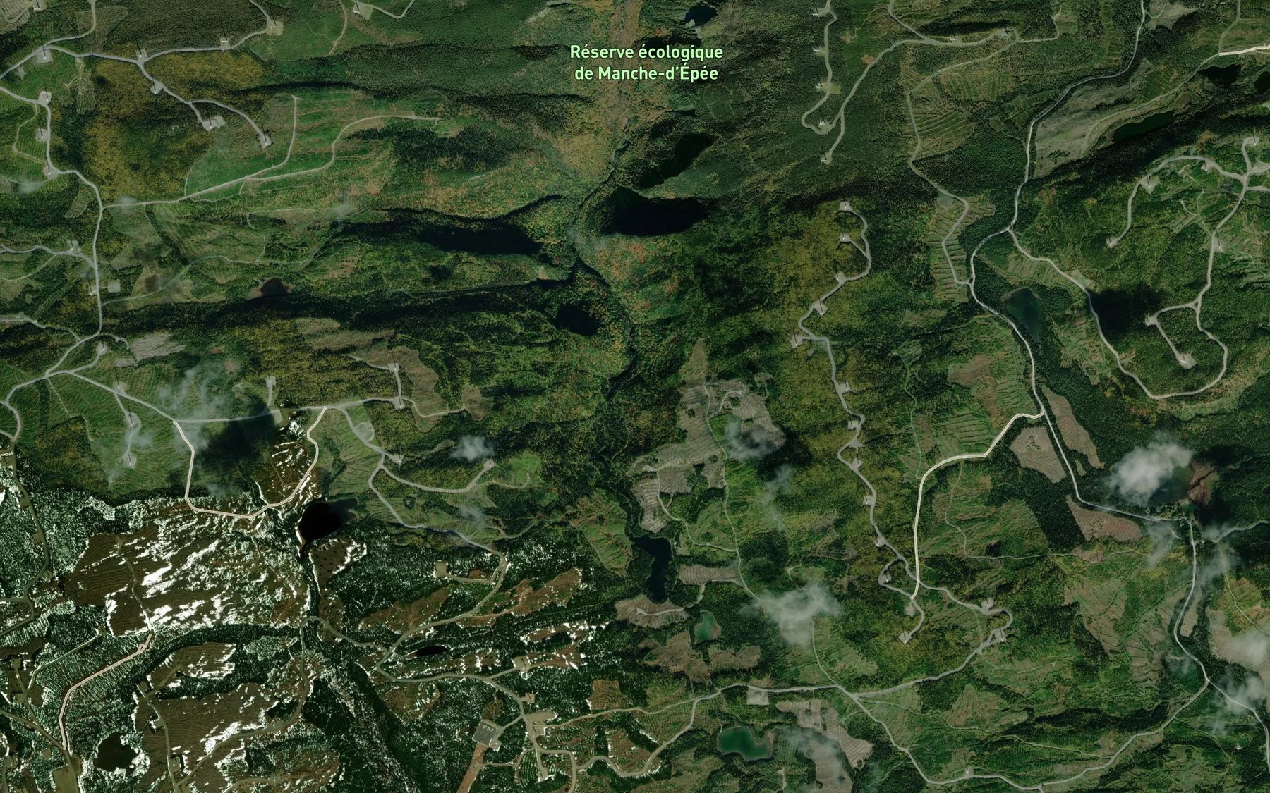 Satellite map of the Decharge du Lac a Raphael