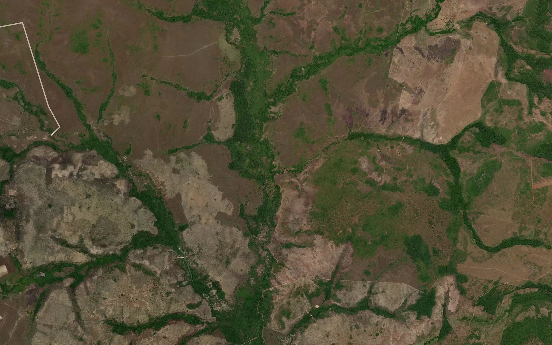 Satellite map of the Corrego Brejo dos Veados