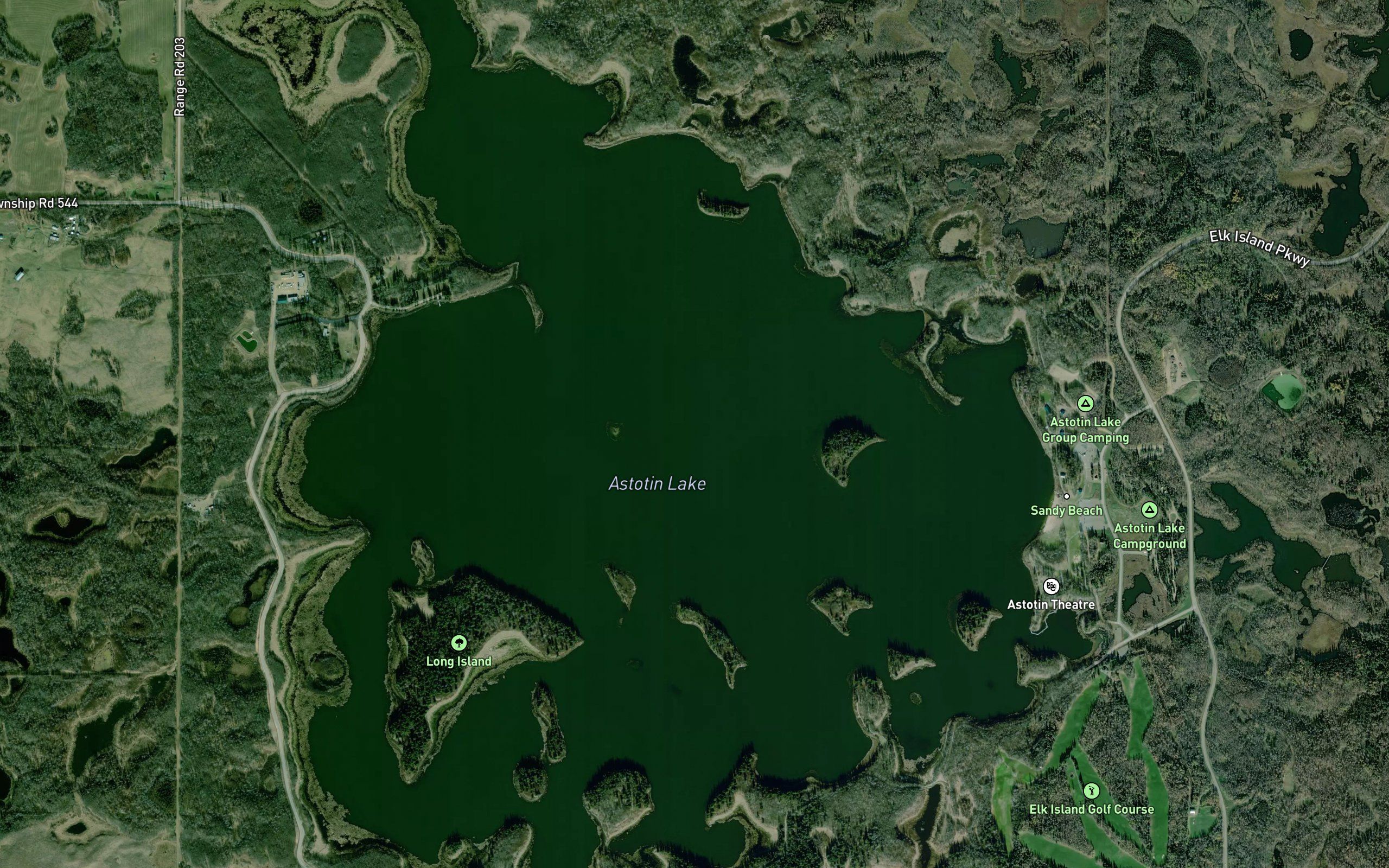 Astotin Lake