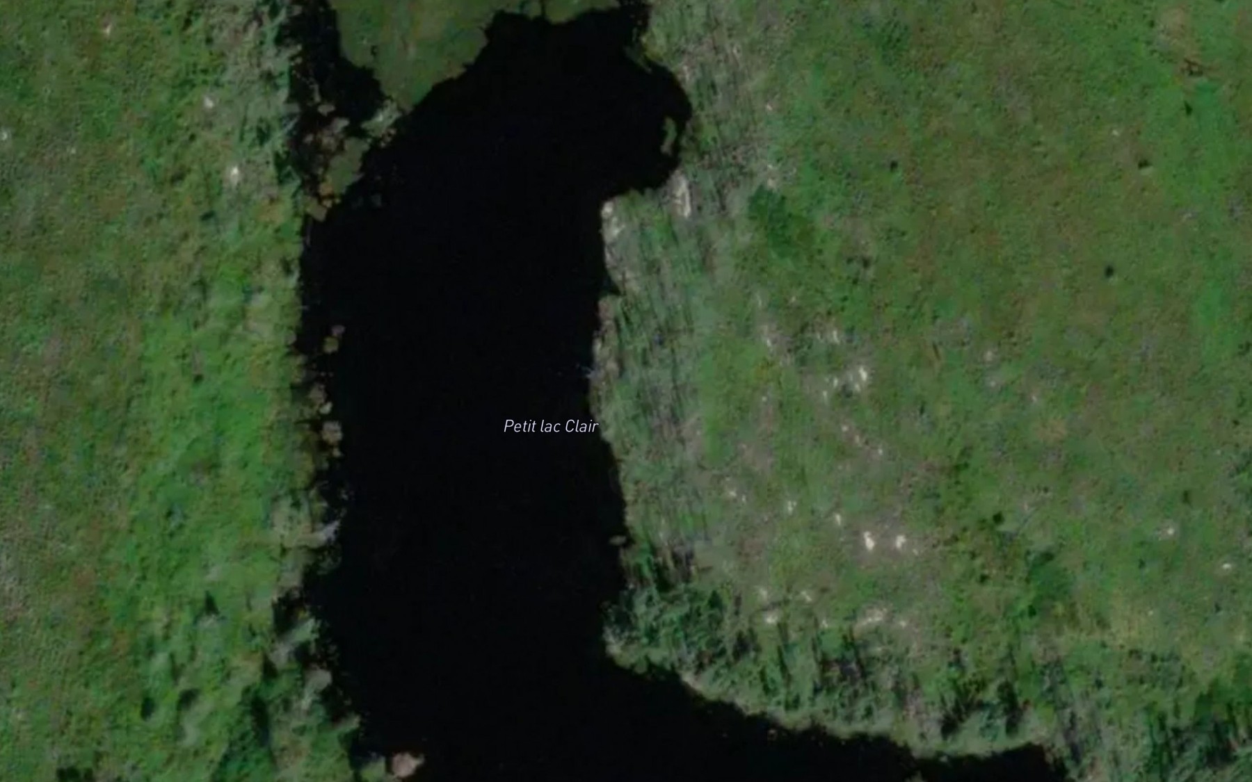 Satellite map of the Petit lac Clair