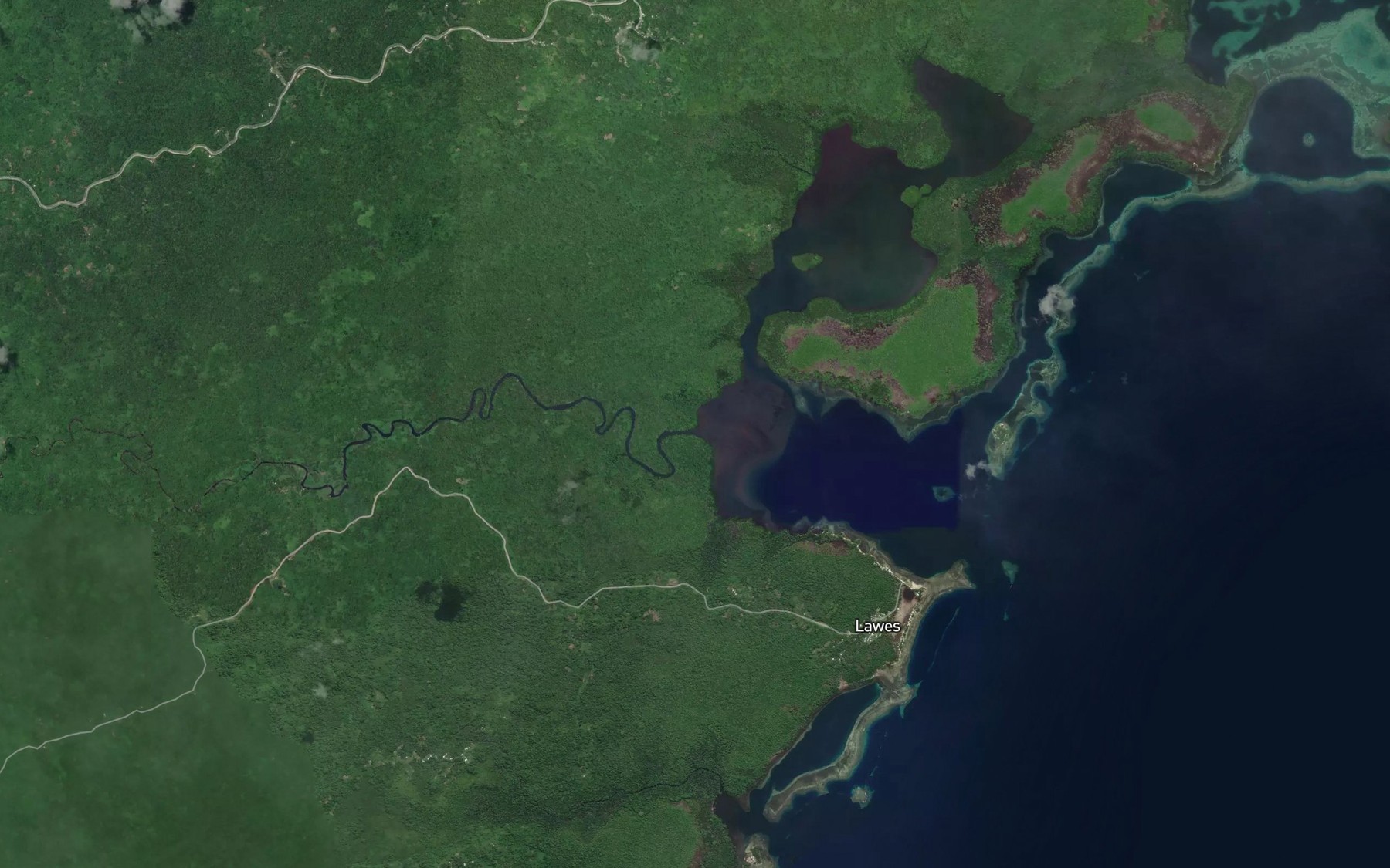 Satellite map of the Lauis River
