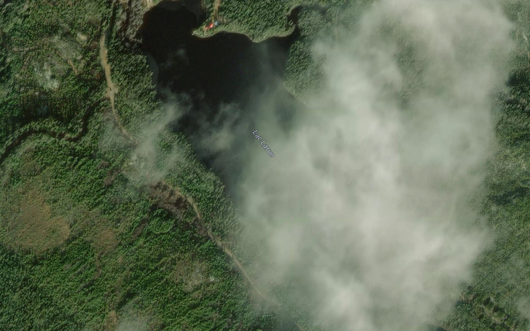 Satellite map of the Lac Larue