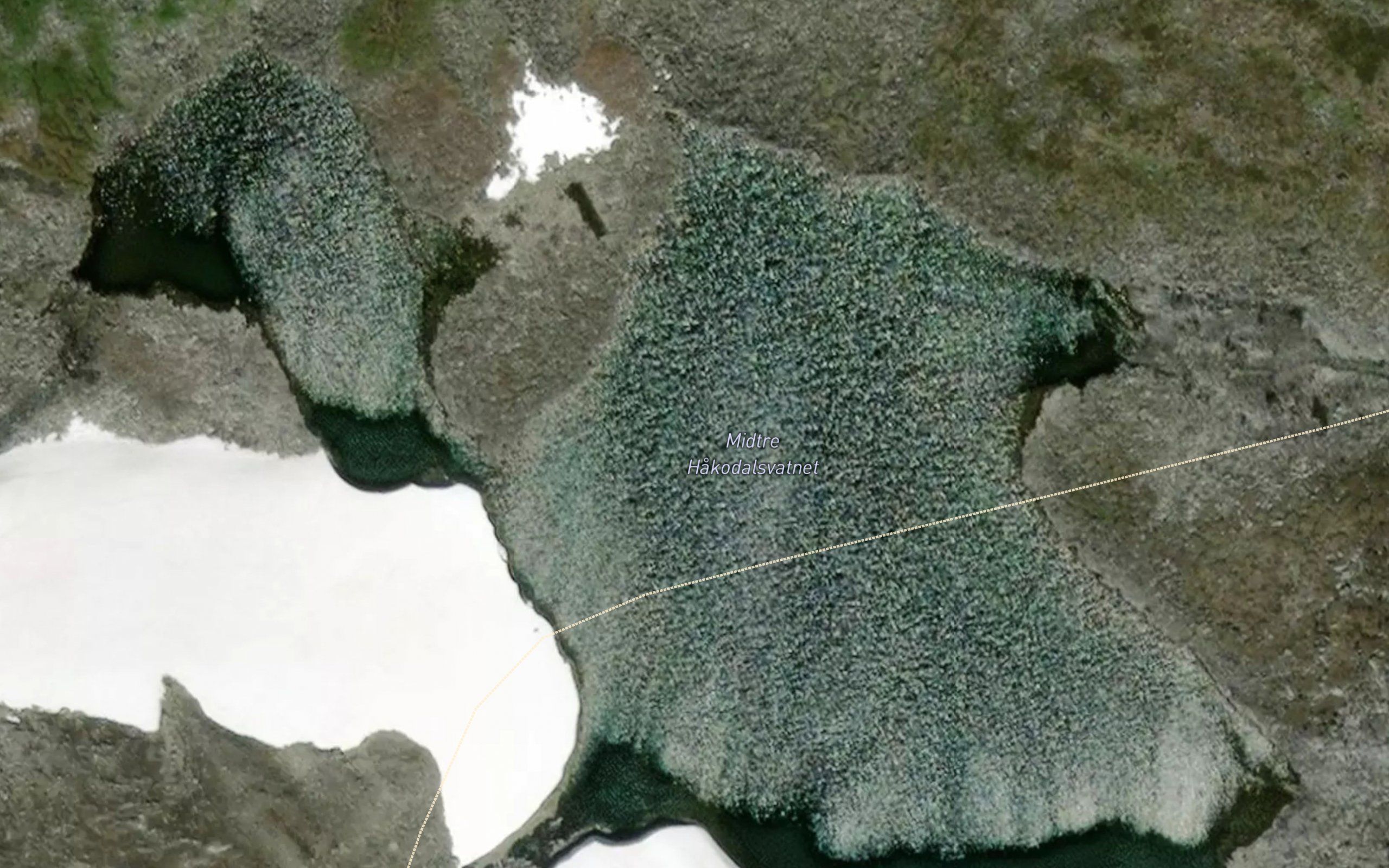 Midtre Hakodalsvatnet