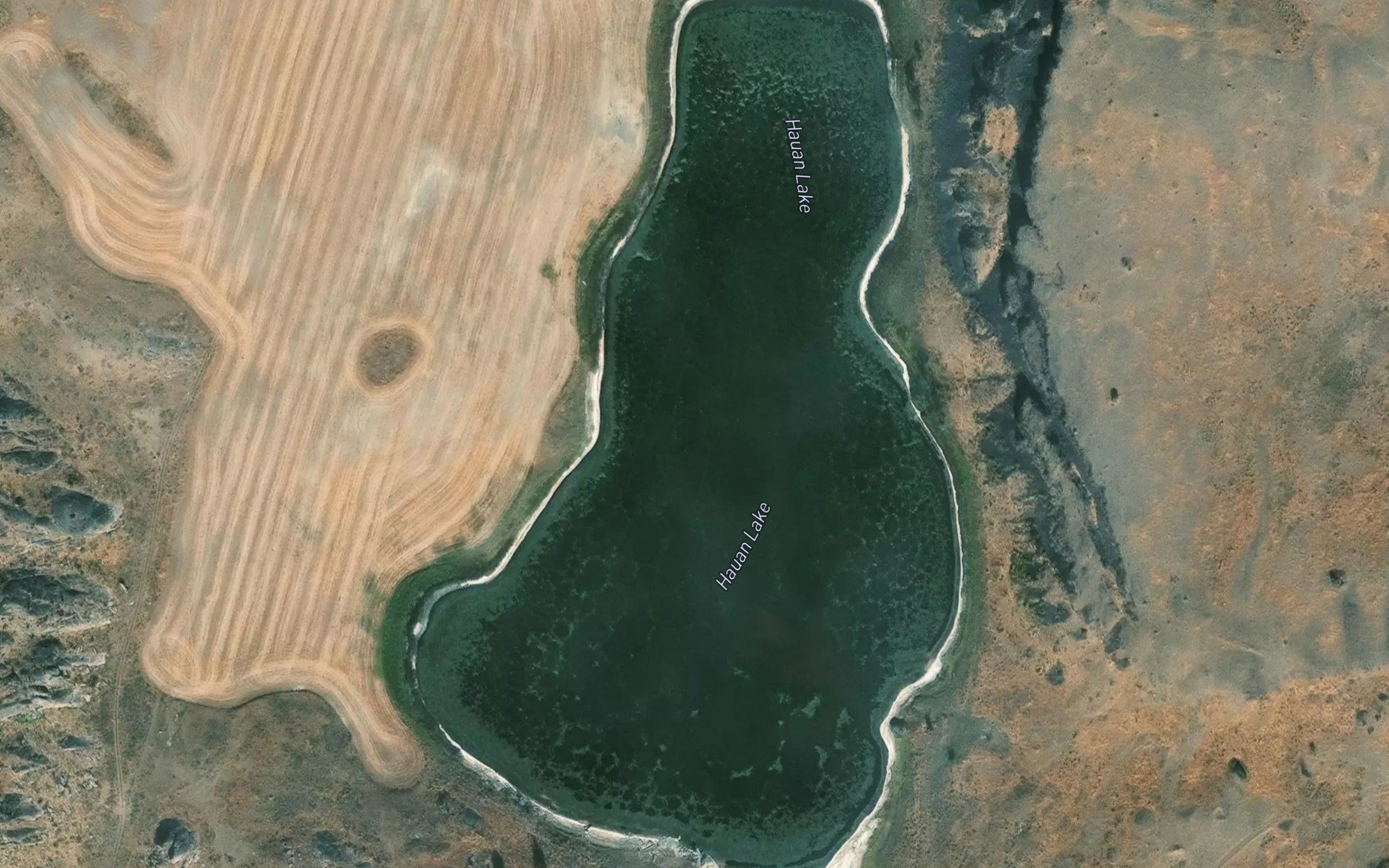 Hauan Lake