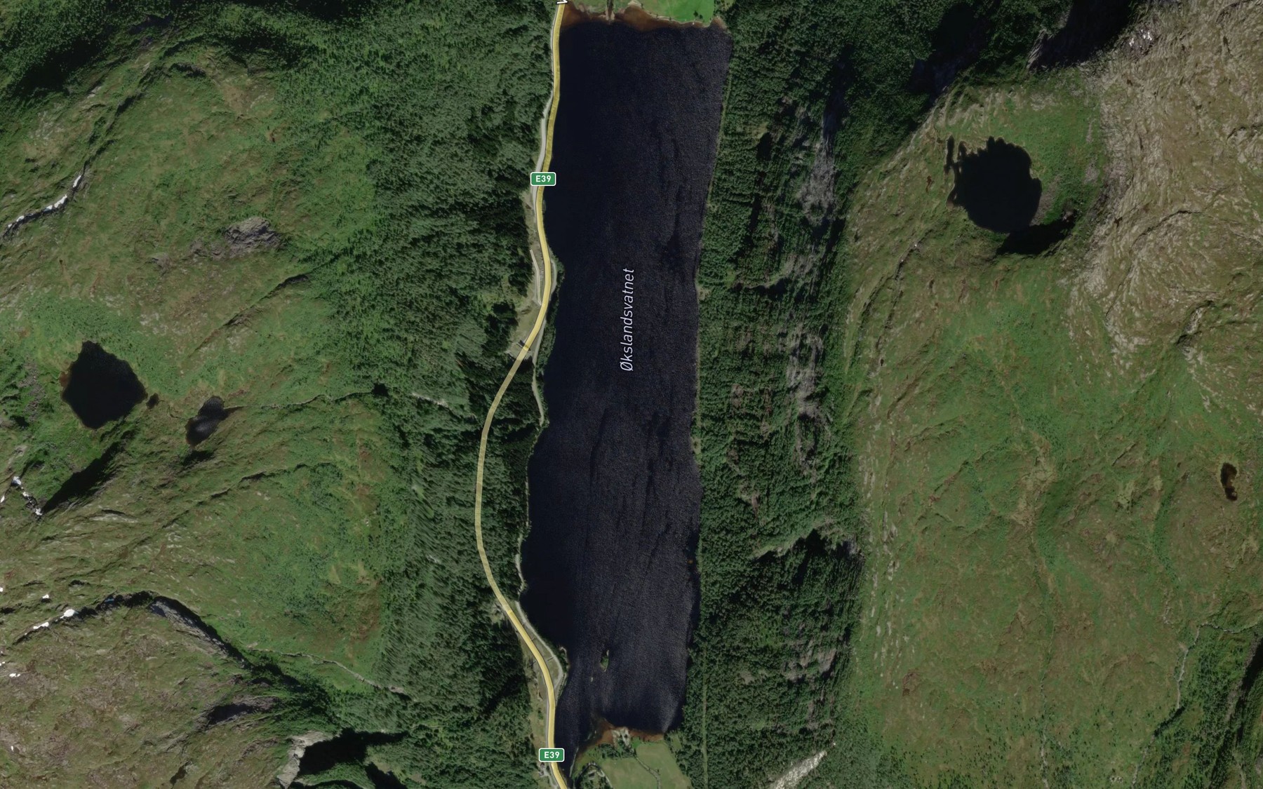 Satellite map of the Okslandsvatnet