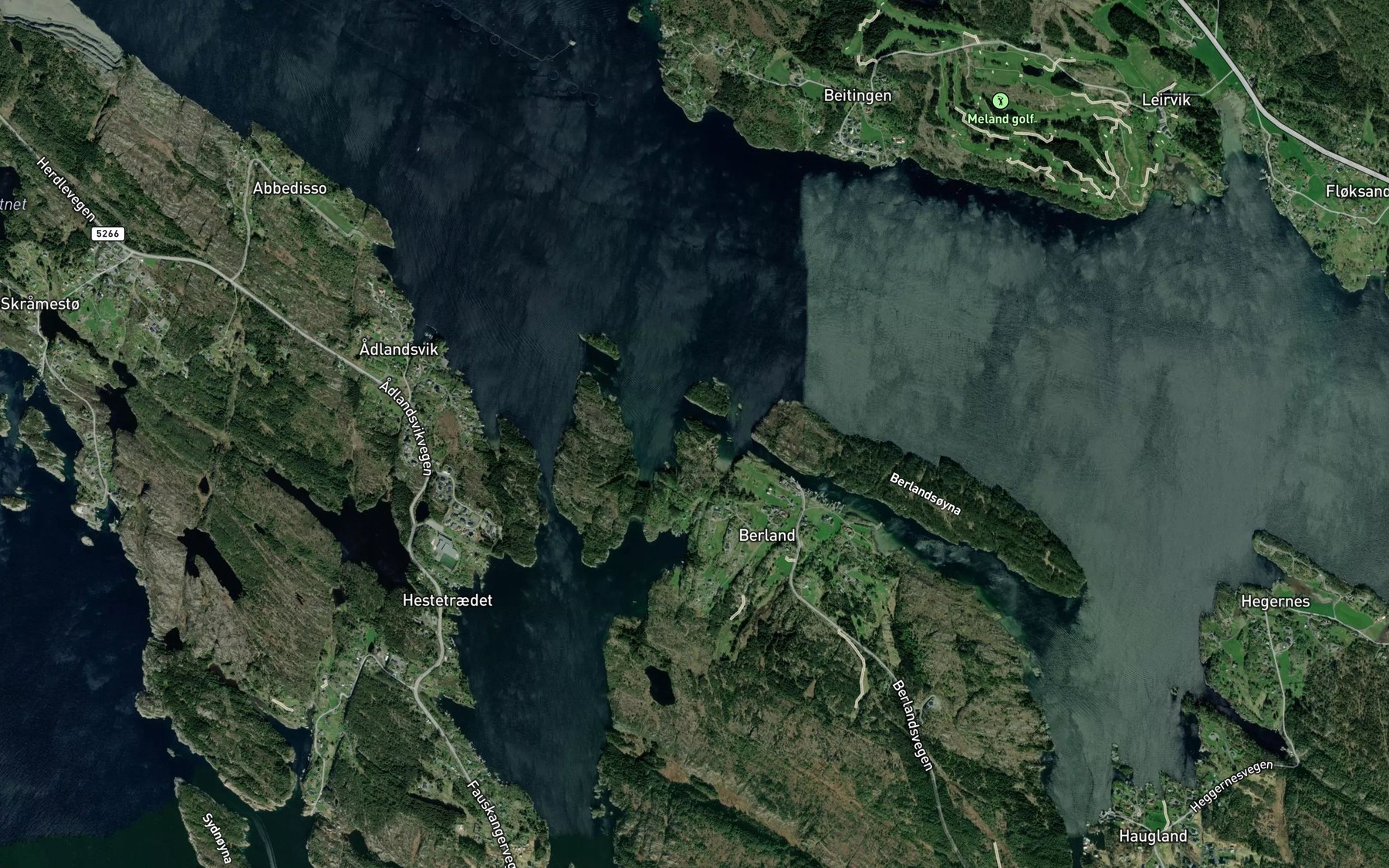 Satellite map of the Klubben
