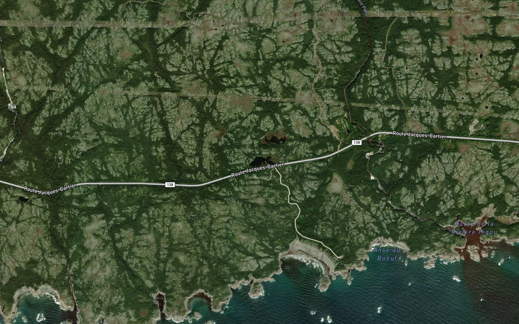 Satellite map of the Lac de la Grande Anse