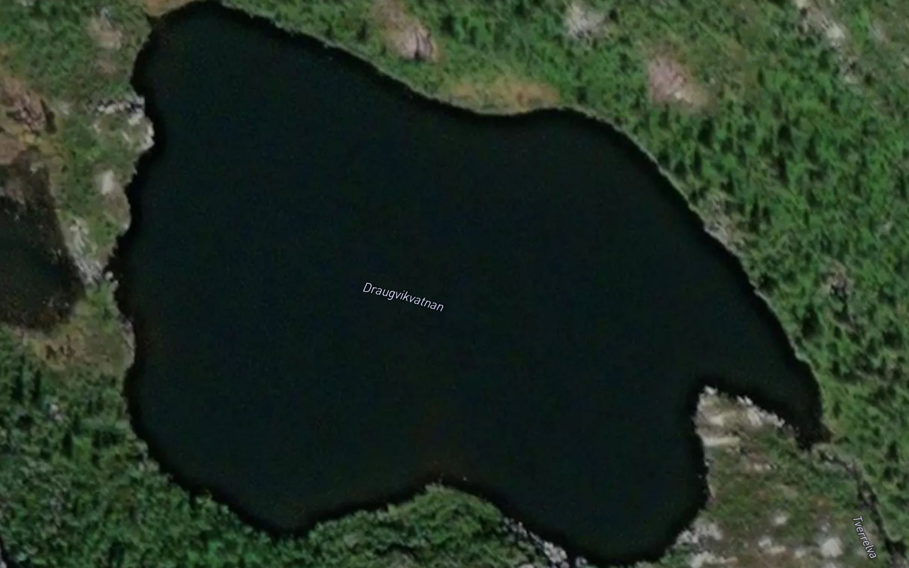 Satellite map of the Draugvikvatnan