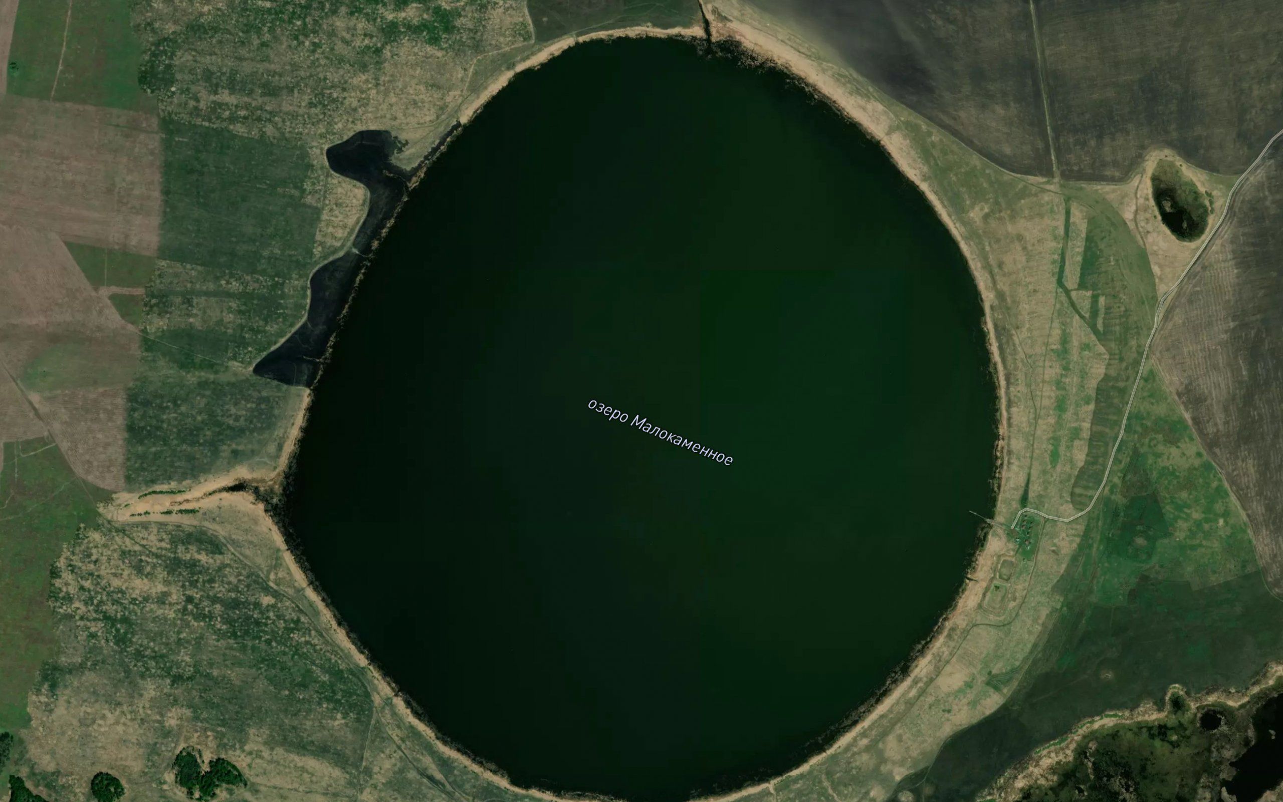 Ozero Malokamennoye