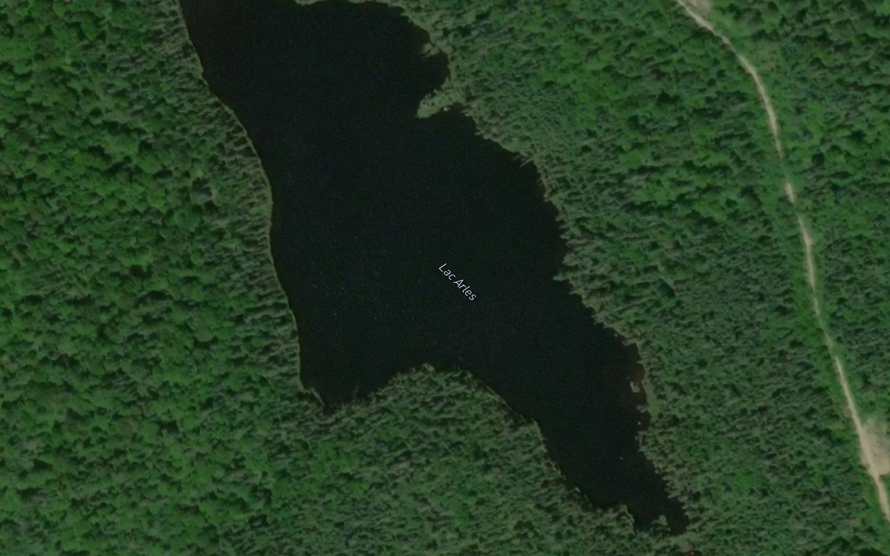 Satellite map of the Lac Arles