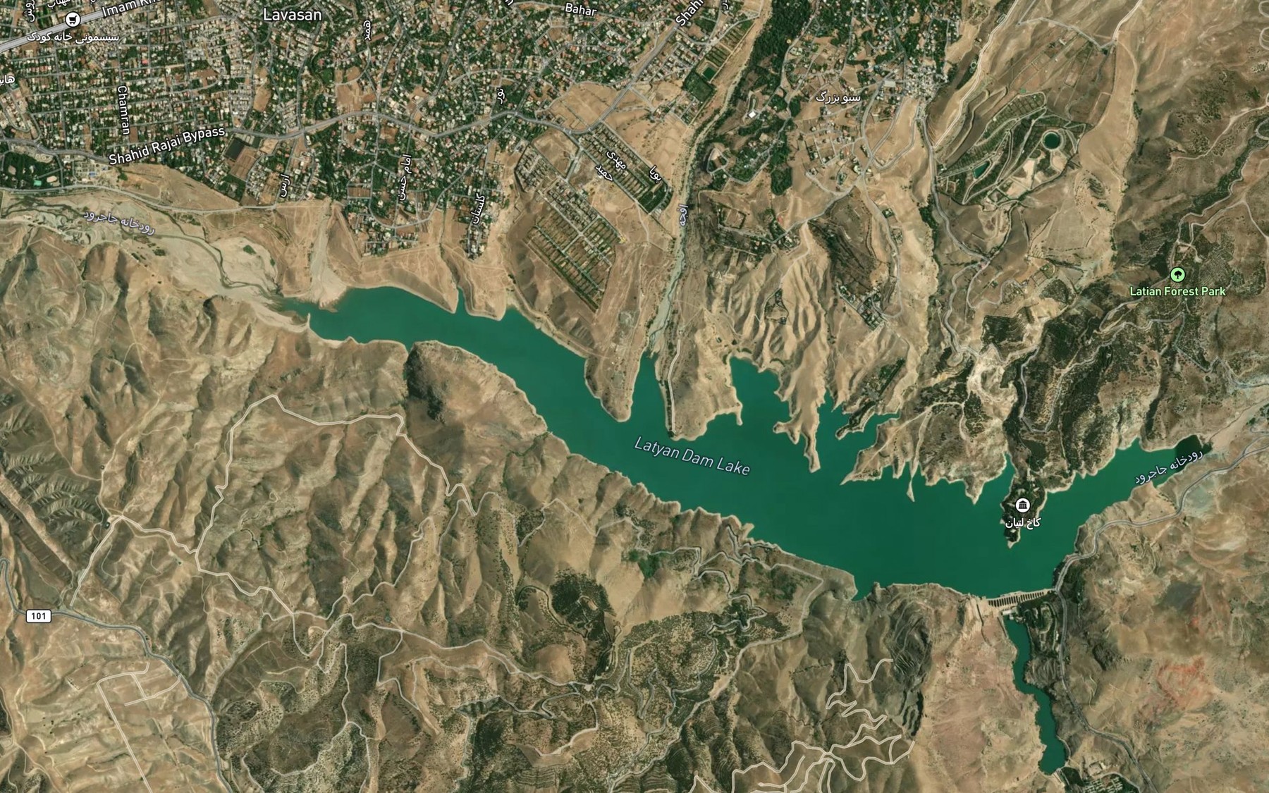 Satellite map of the Daryacheh-ye Masnu`i-ye Sadd-e Latian