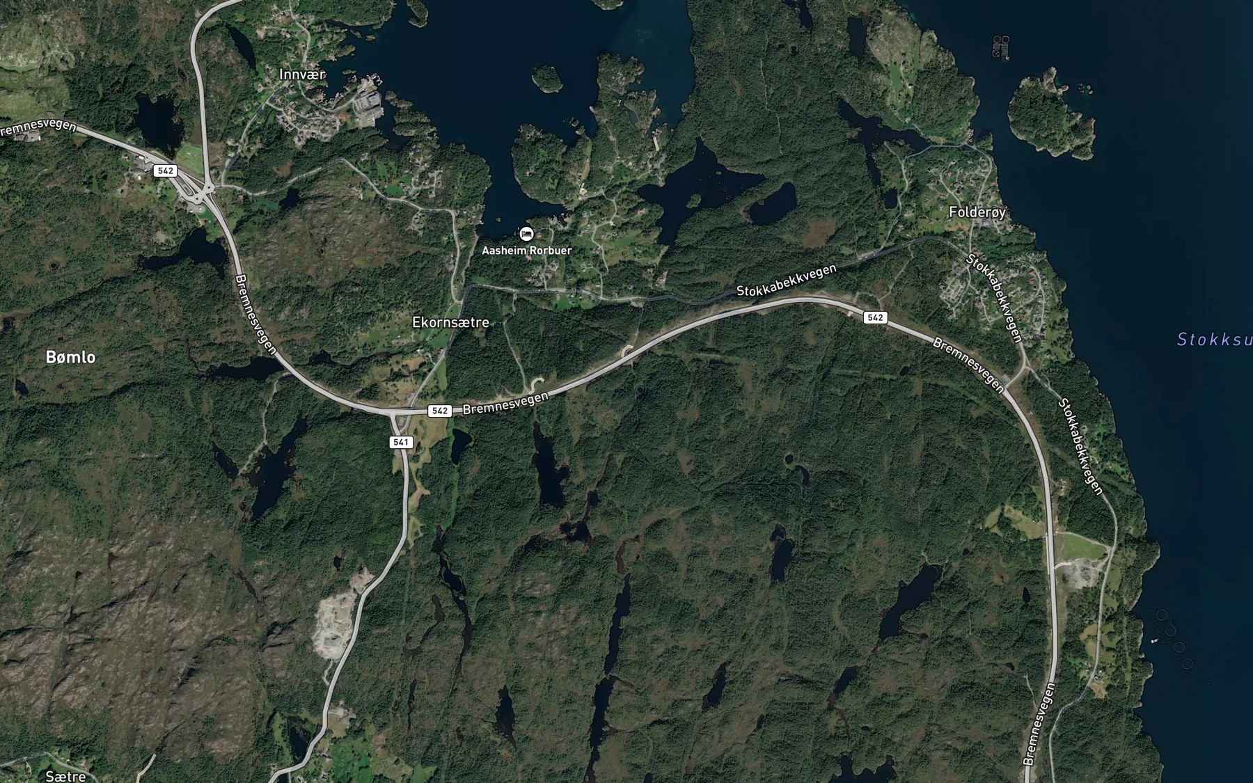 Satellite map of the Langastjorna