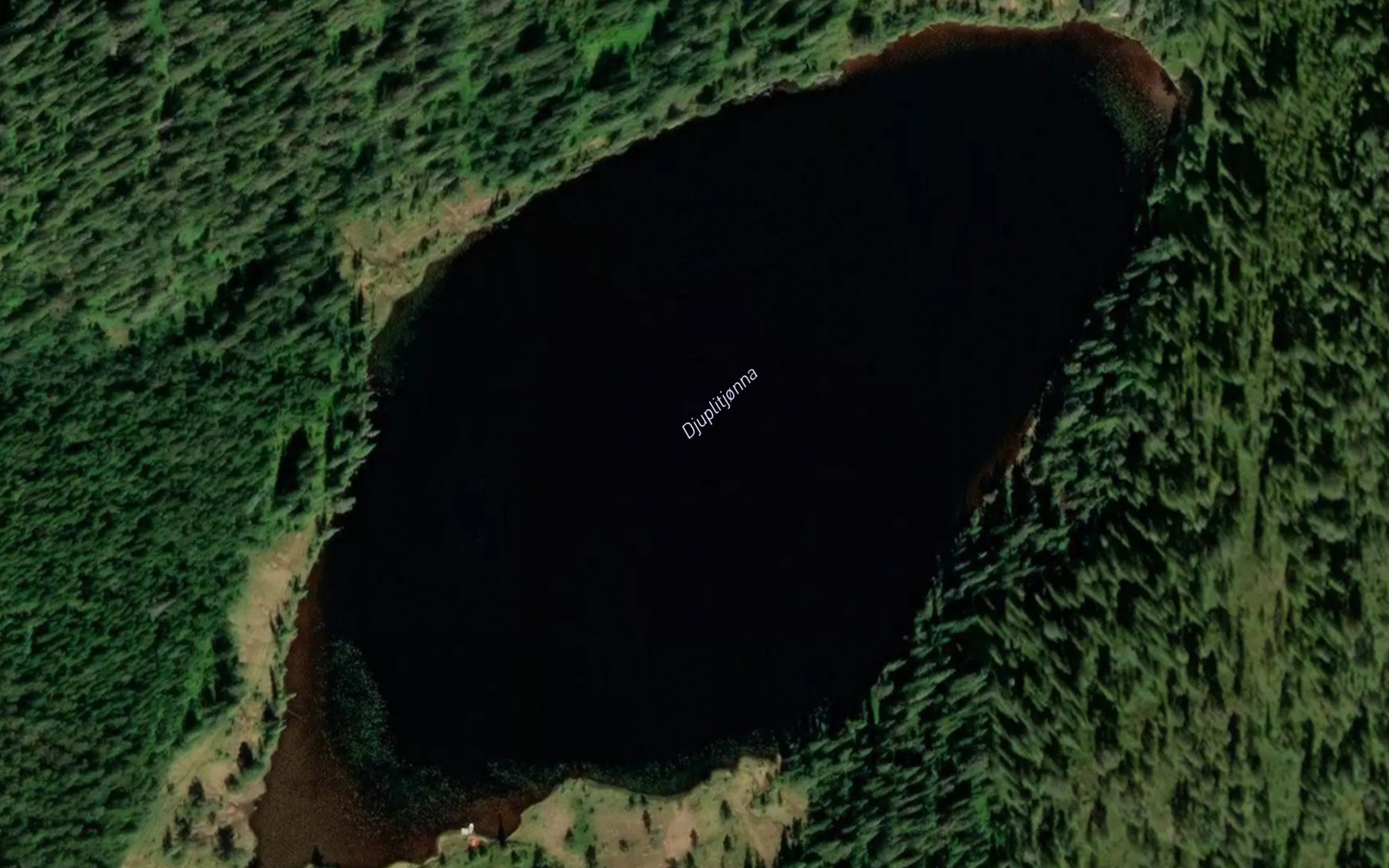 Satellite map of the Djuplitjorna