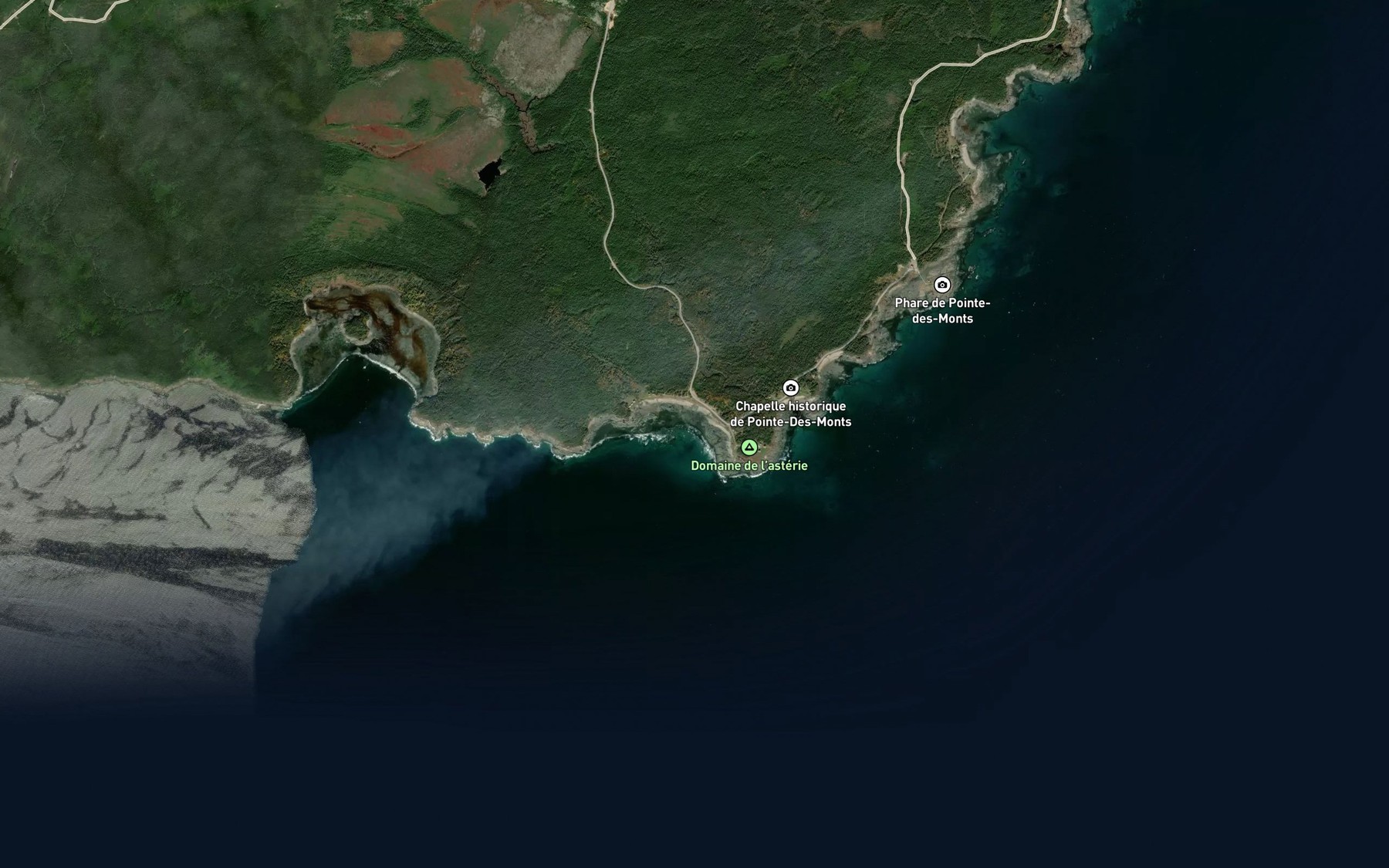 Satellite map of the Petite anse Saint-Augustin