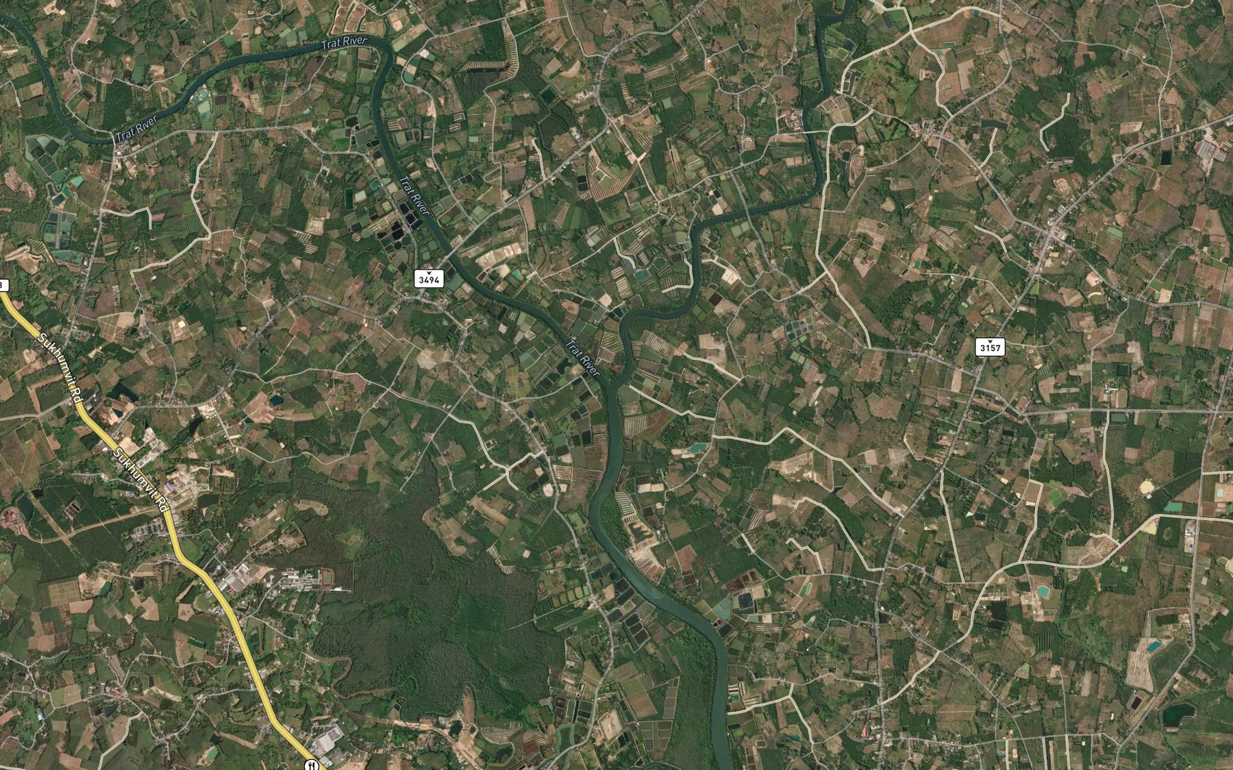 Satellite map of the Khlong Huai Raeng