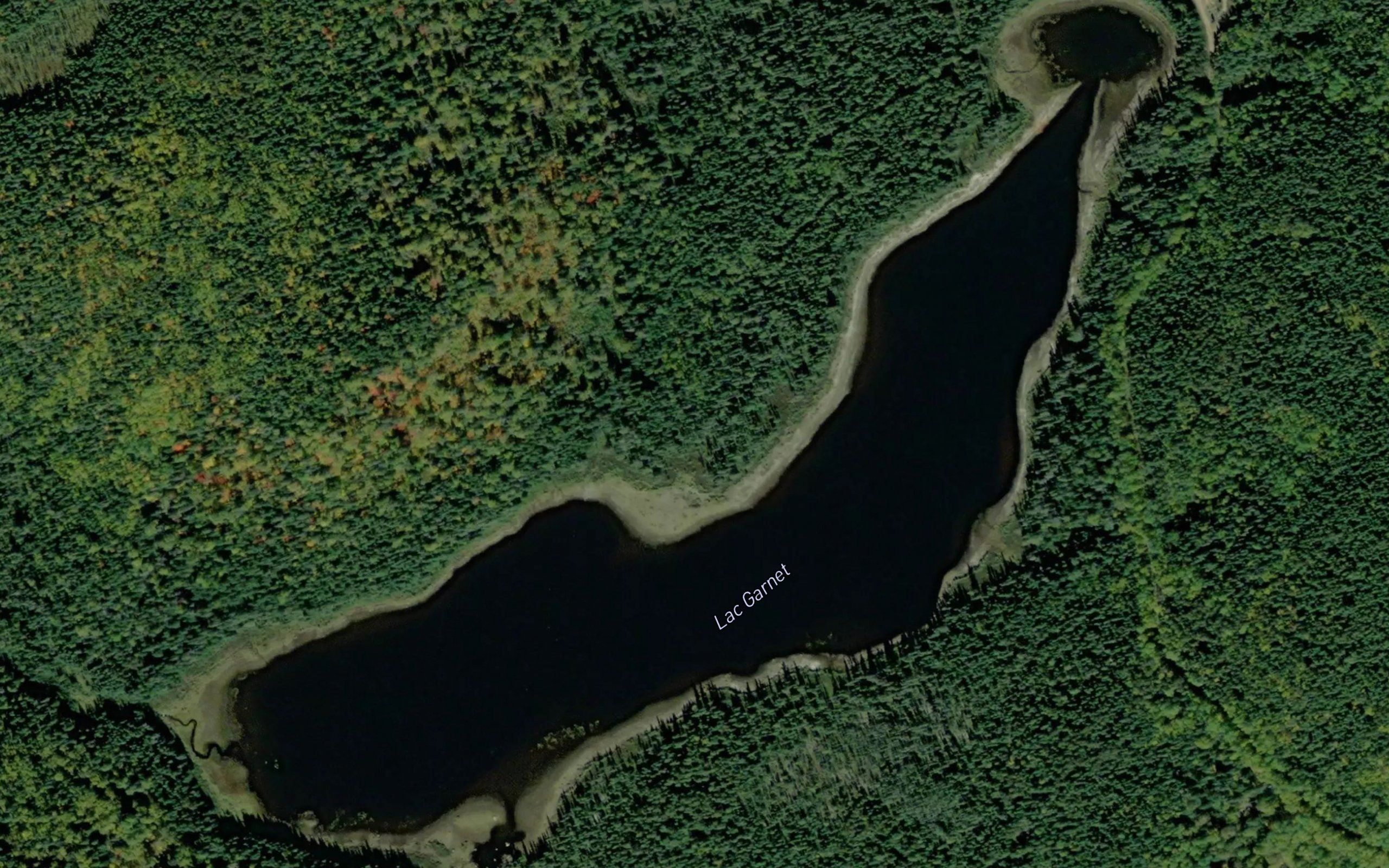 Lac Garnet