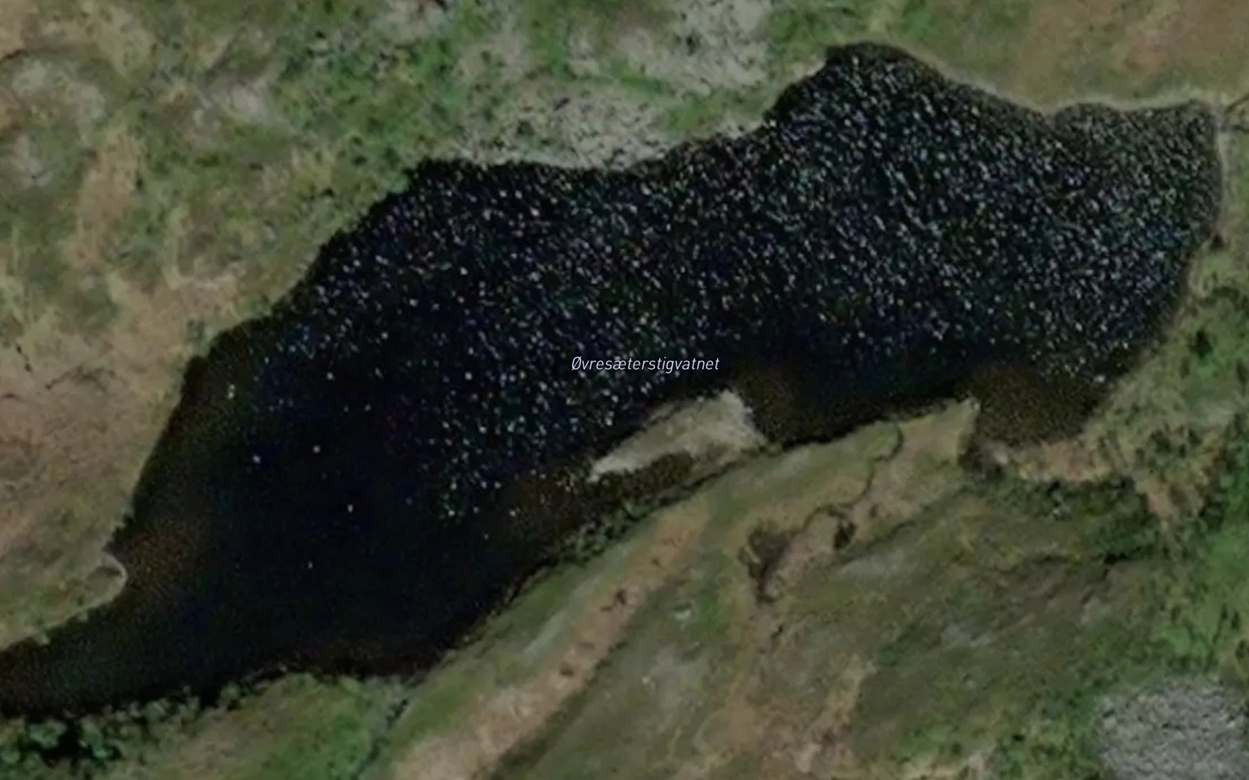 Satellite map of the Ovre Saeterstivatnet