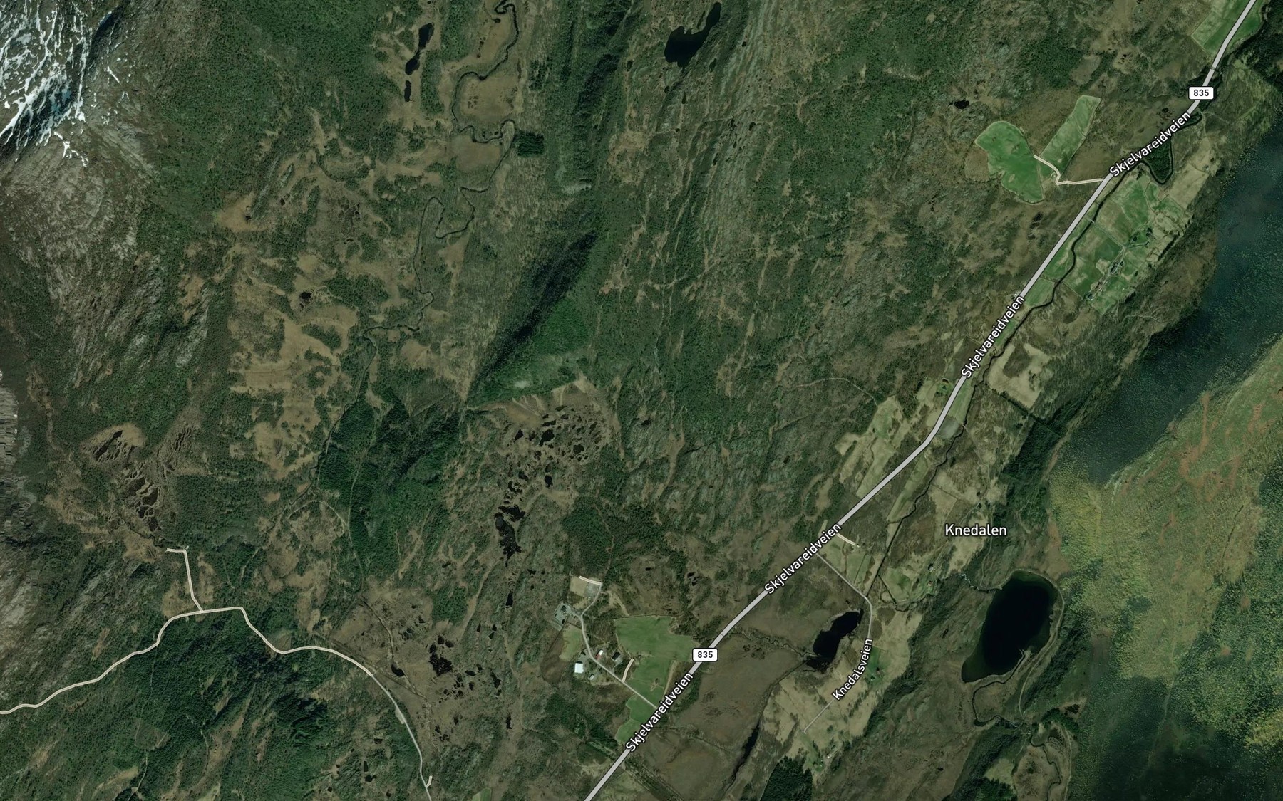 Satellite map of the Snoselva
